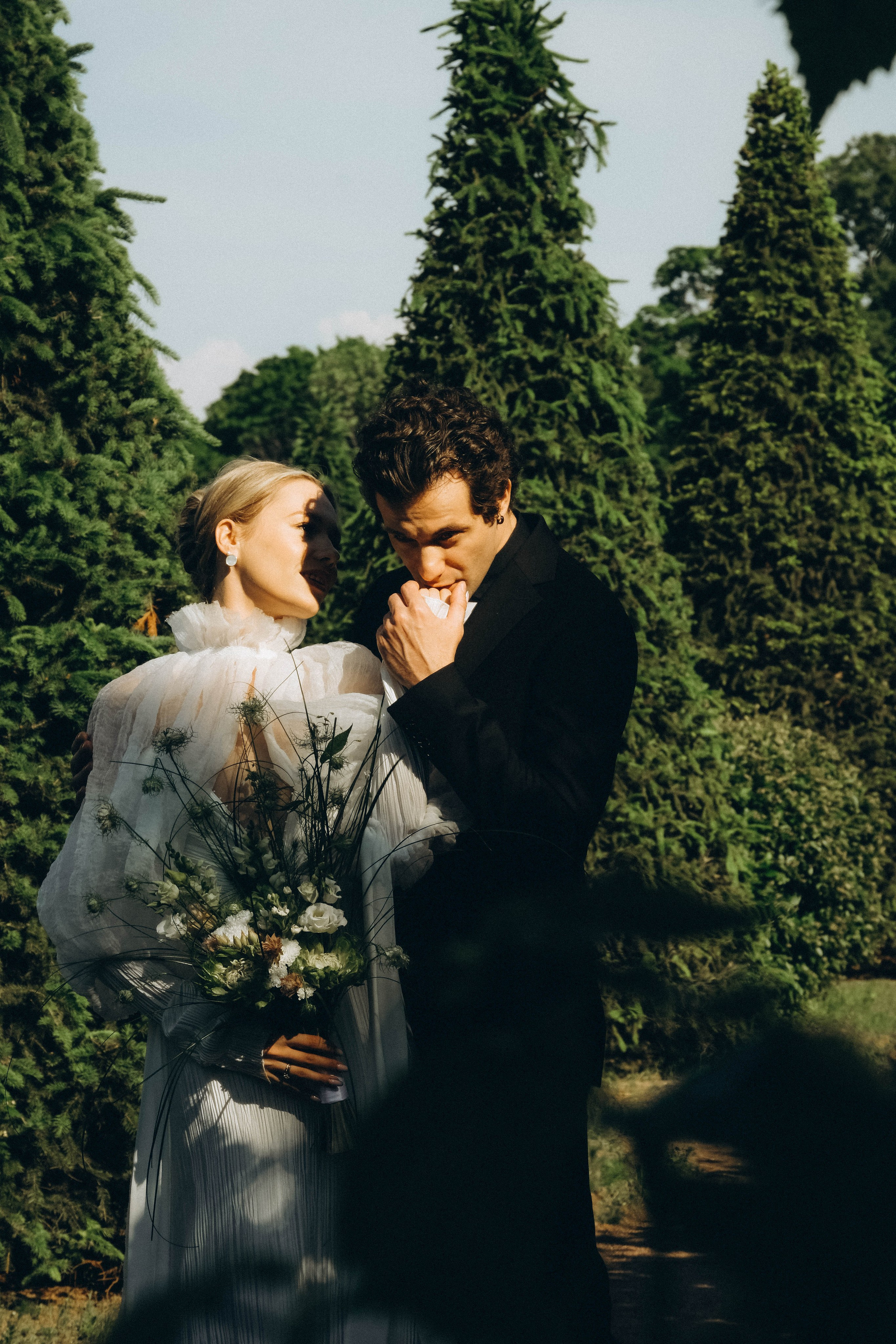 СВАДЕБНАЯ СЬЕМКА В ПАРКЕ ОРАНИЕНБАУМ. Профессиональный фотограф, Санкт-Петербург — Виктория Богомолова