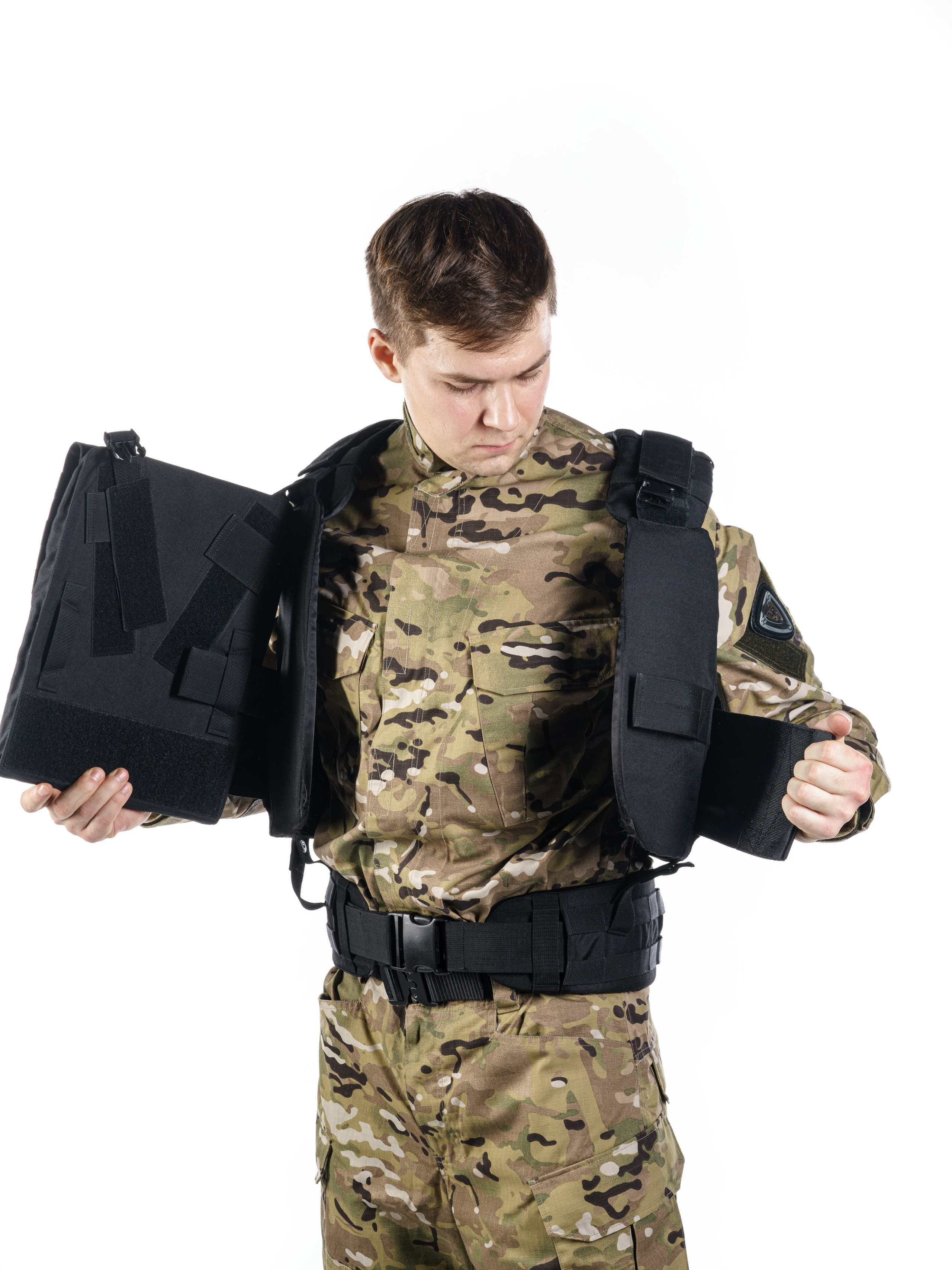 Военная одежда. KED Production — продакшн из СПб. Создаём фото, видео и контент, который помогает брендам и селлерам продавать больше