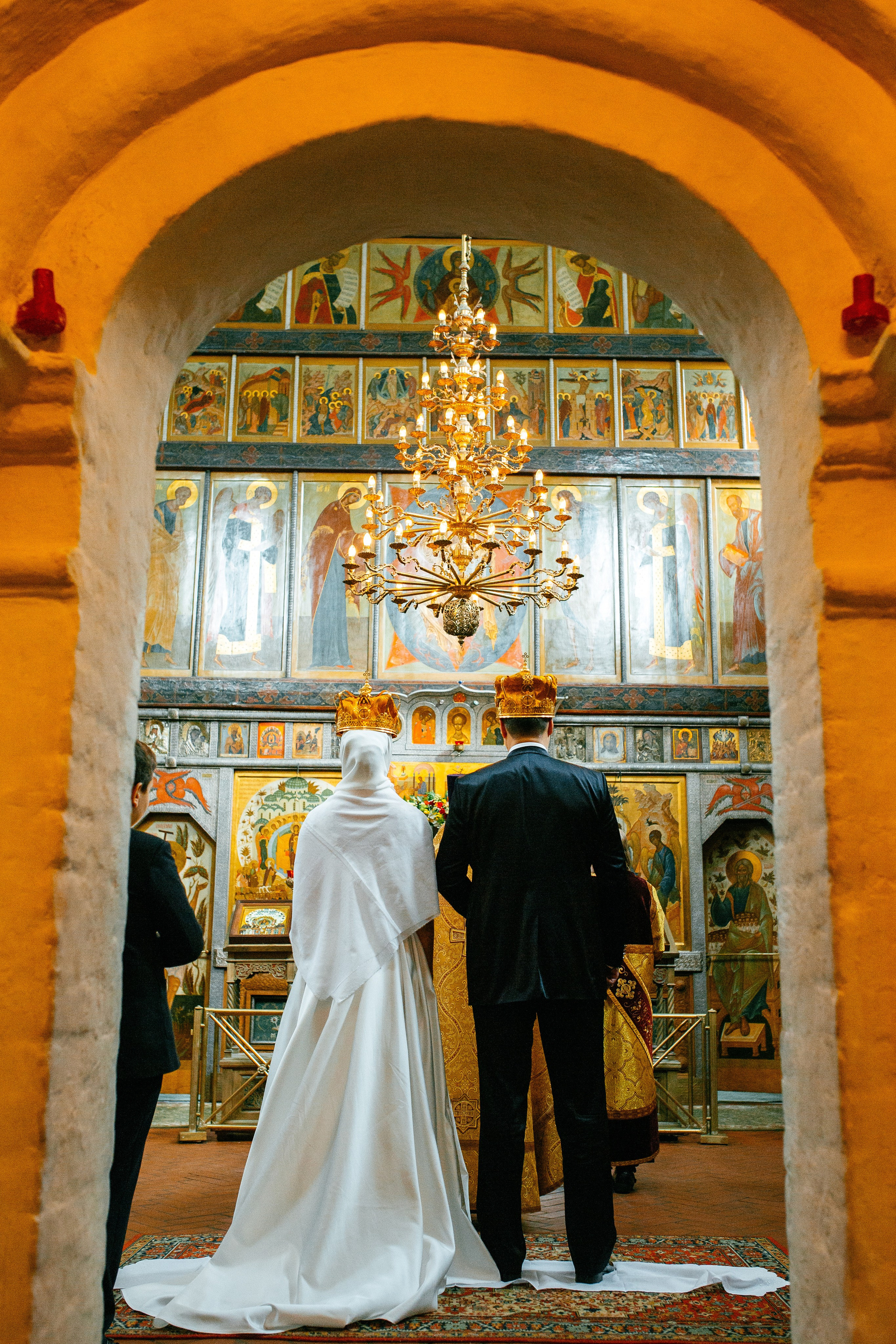 Фотограф на венчание в Москве, заказать услуги фотосъёмки — Цены и стоимость услуг профессионального фотографа на фотосъёмку венчания