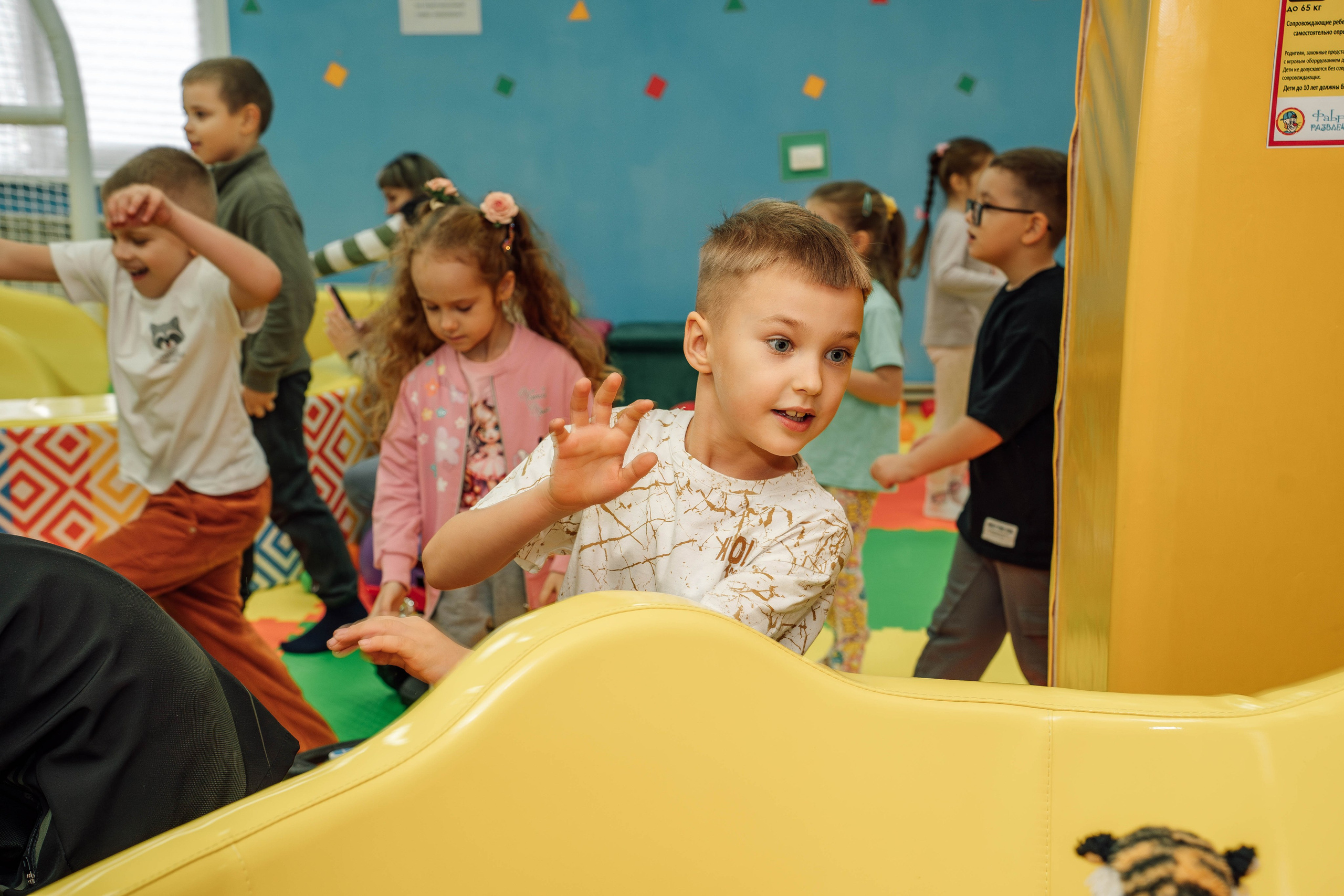 Открытие игровой комнаты «Пирамидка». Фотограф Юлия Паськова, город Бирюч