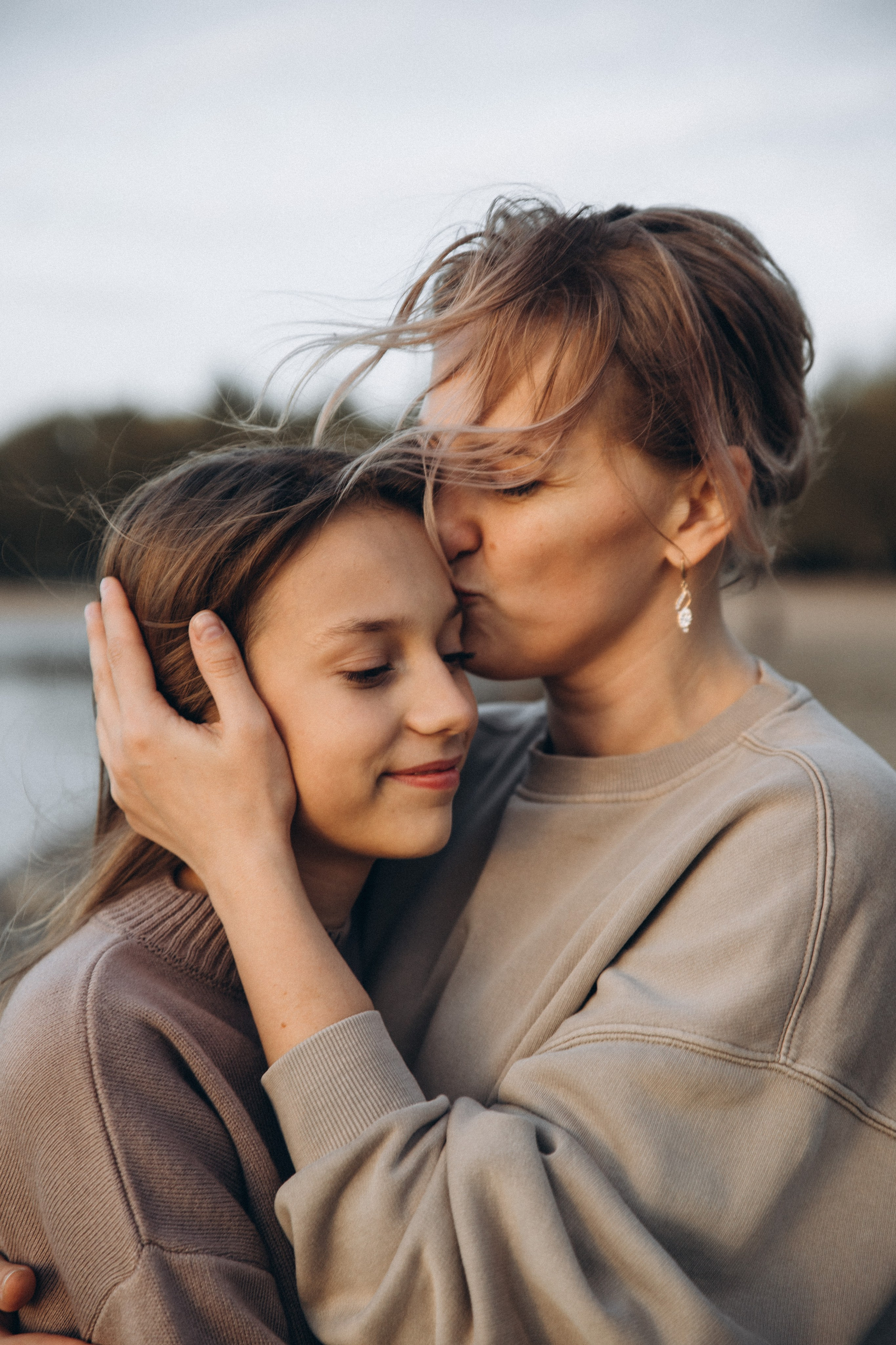 Большая семья на маленьком море. Репортажный и детский фотограф в Минске