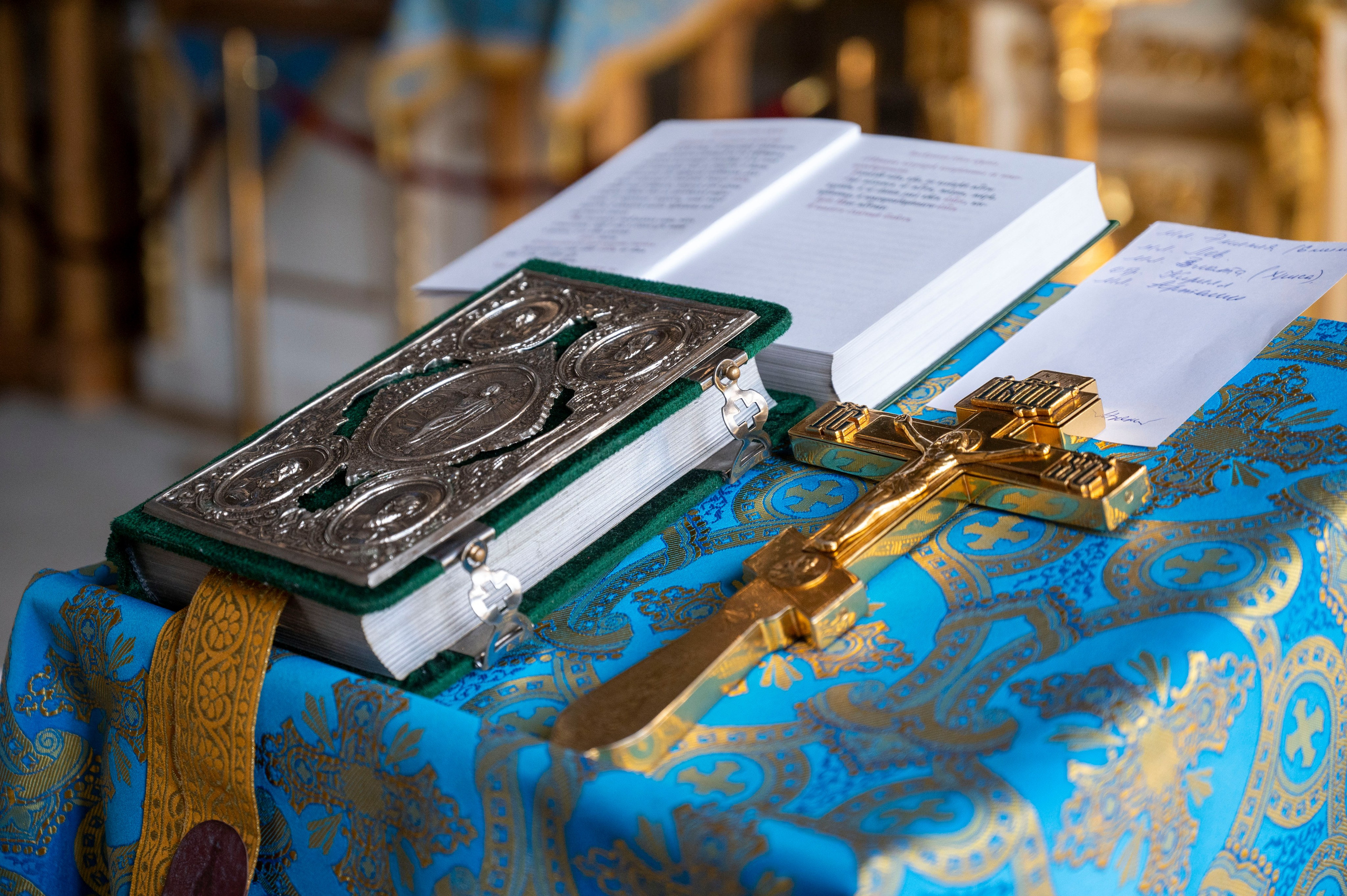 Церковь Рождества Христова на Средней Рогатке. Крещение Златы. Фотограф на роды СПБ Юлия Герасимова