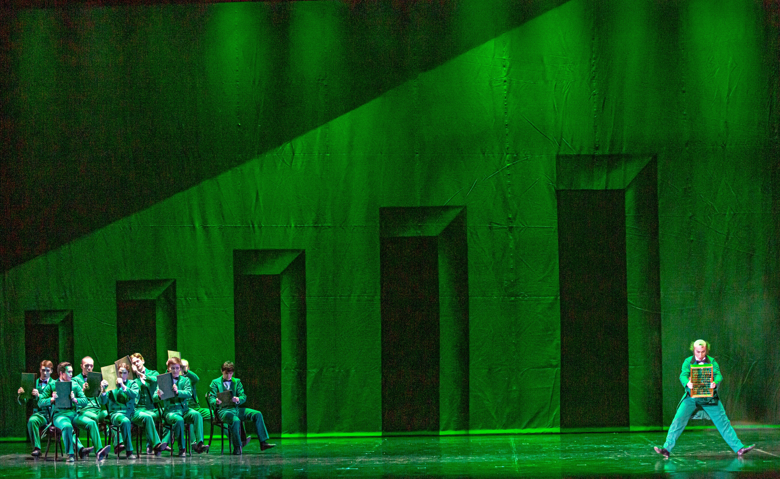 Анюта — спектакль — премьера на сцене Зимнего театра Марийского театра оперы и балета. Фотограф в Сочи Юрий Шептаев