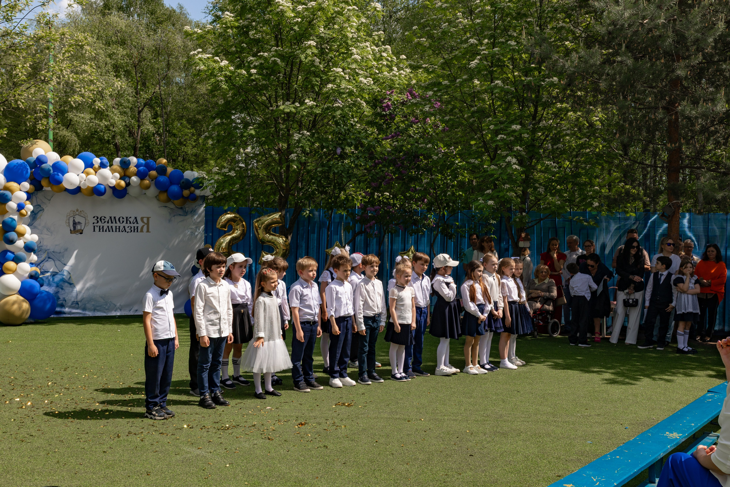Последний звонок, гимназия в Балашихе. Свадебный фотограф Алена Полянская