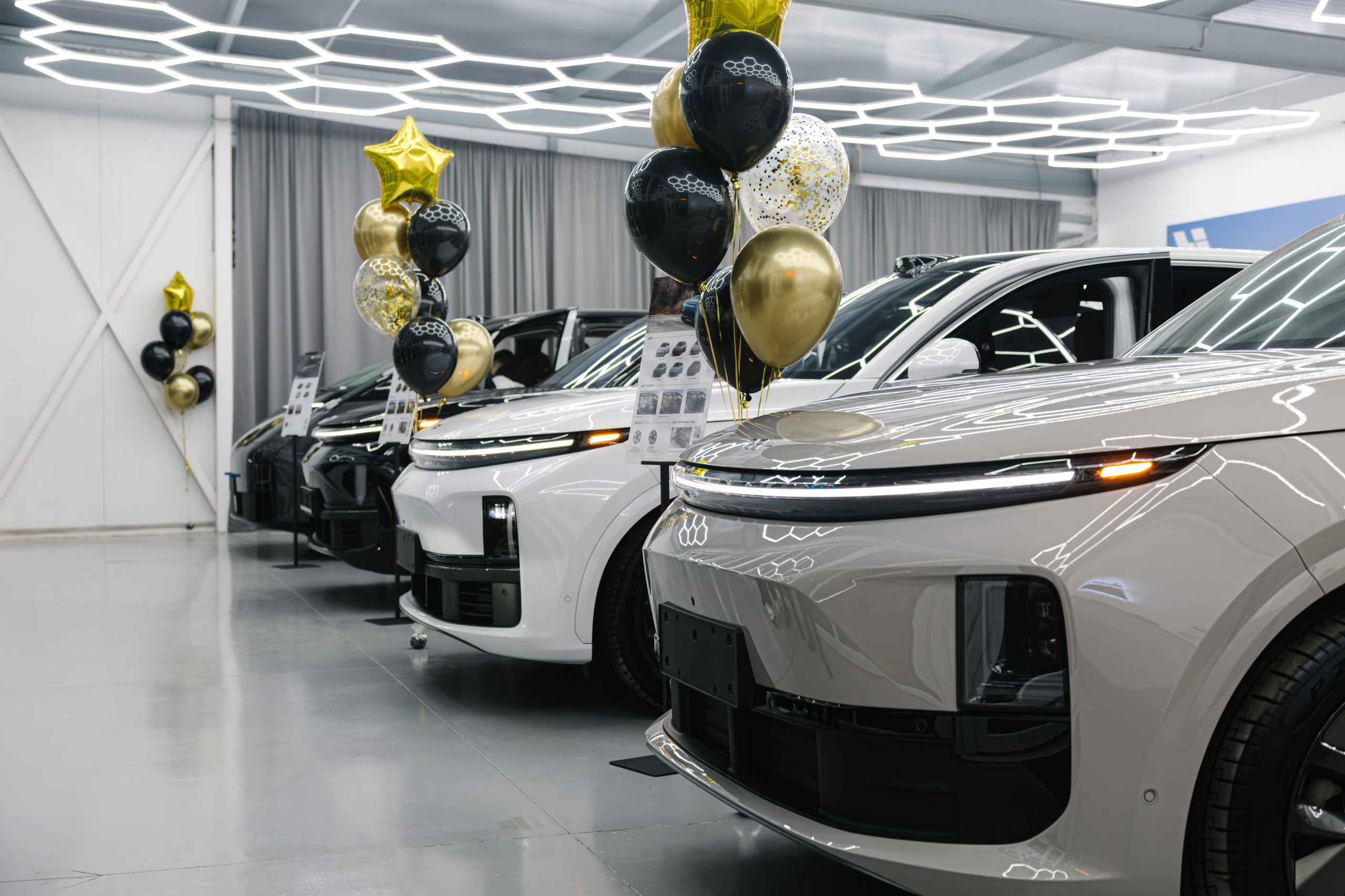 Открытие автосалона Li Auto. Артур Иликчян — Wedding & Event фотограф в Краснодаре