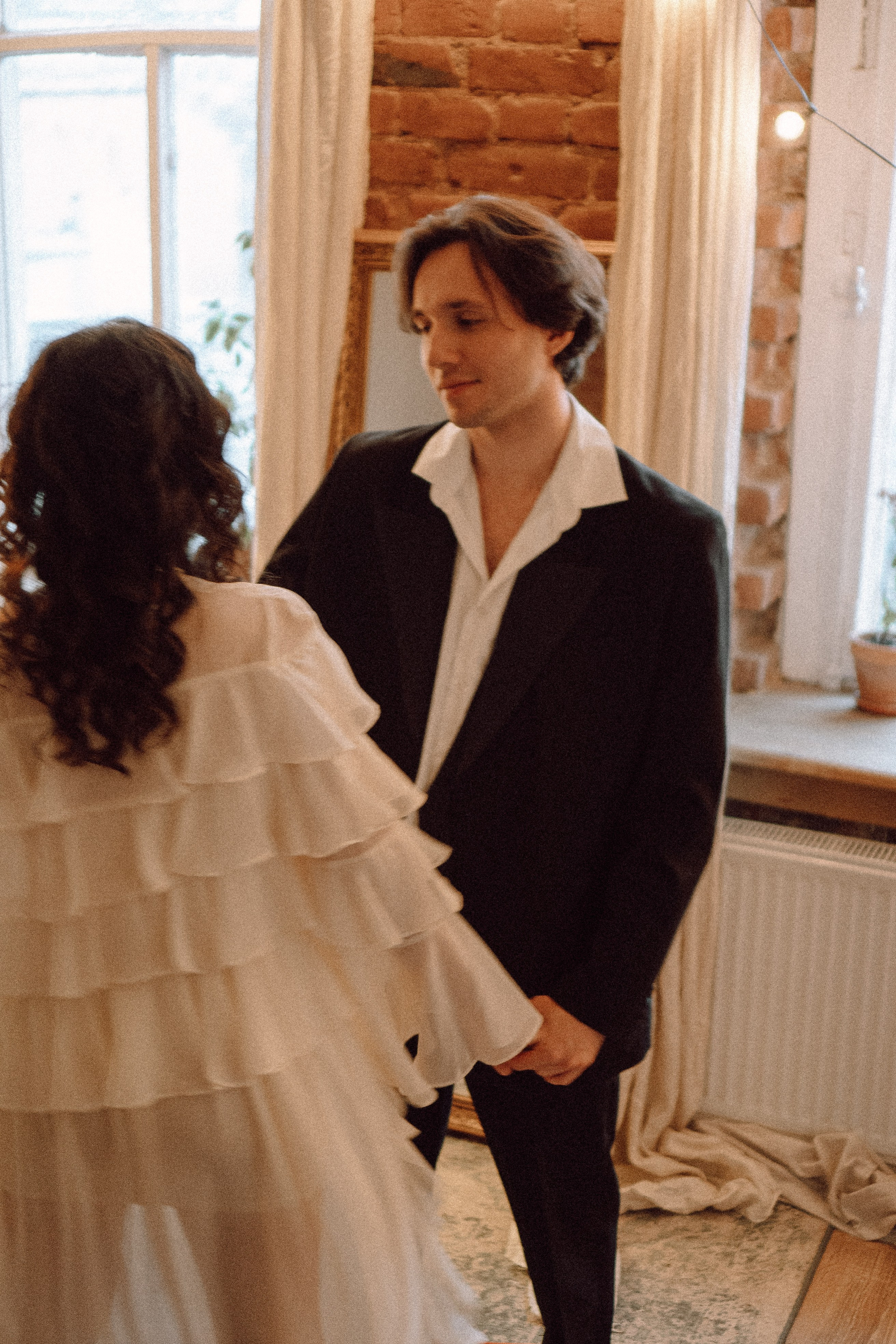 УТРО ЖЕНИХА И НЕВЕСТЫ В ФОТОСТУДИИ И ОСНОВНАЯ ФОТОСЕСИСИЯ ЗИМОЙ. Профессиональный фотограф, Санкт-Петербург — Виктория Богомолова