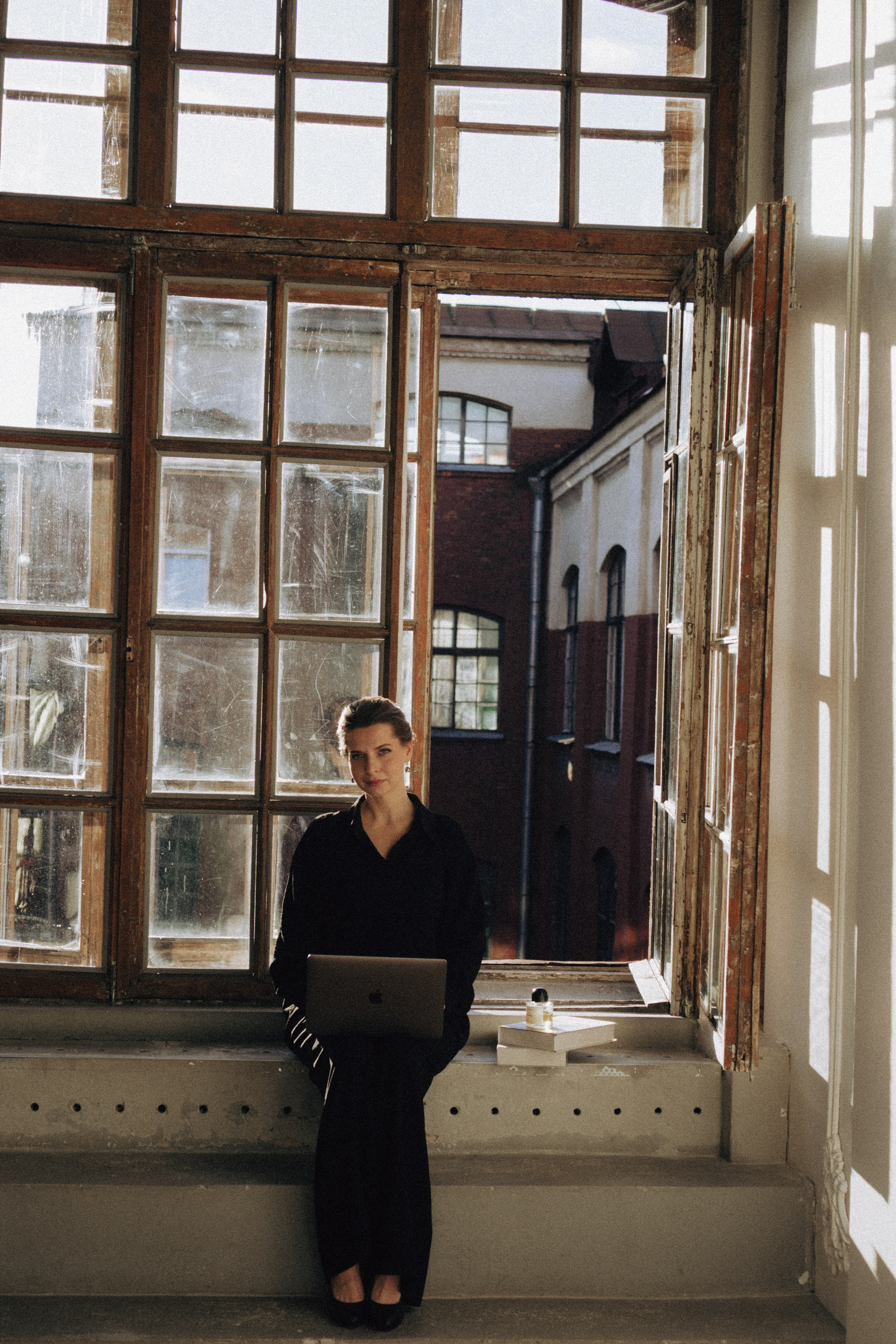 ФОТОСЕСИИЯ В СТУДИИ ДЛЯ ДЕВУШКИ ПСИХОЛОГА. Профессиональный фотограф, Санкт-Петербург — Виктория Богомолова