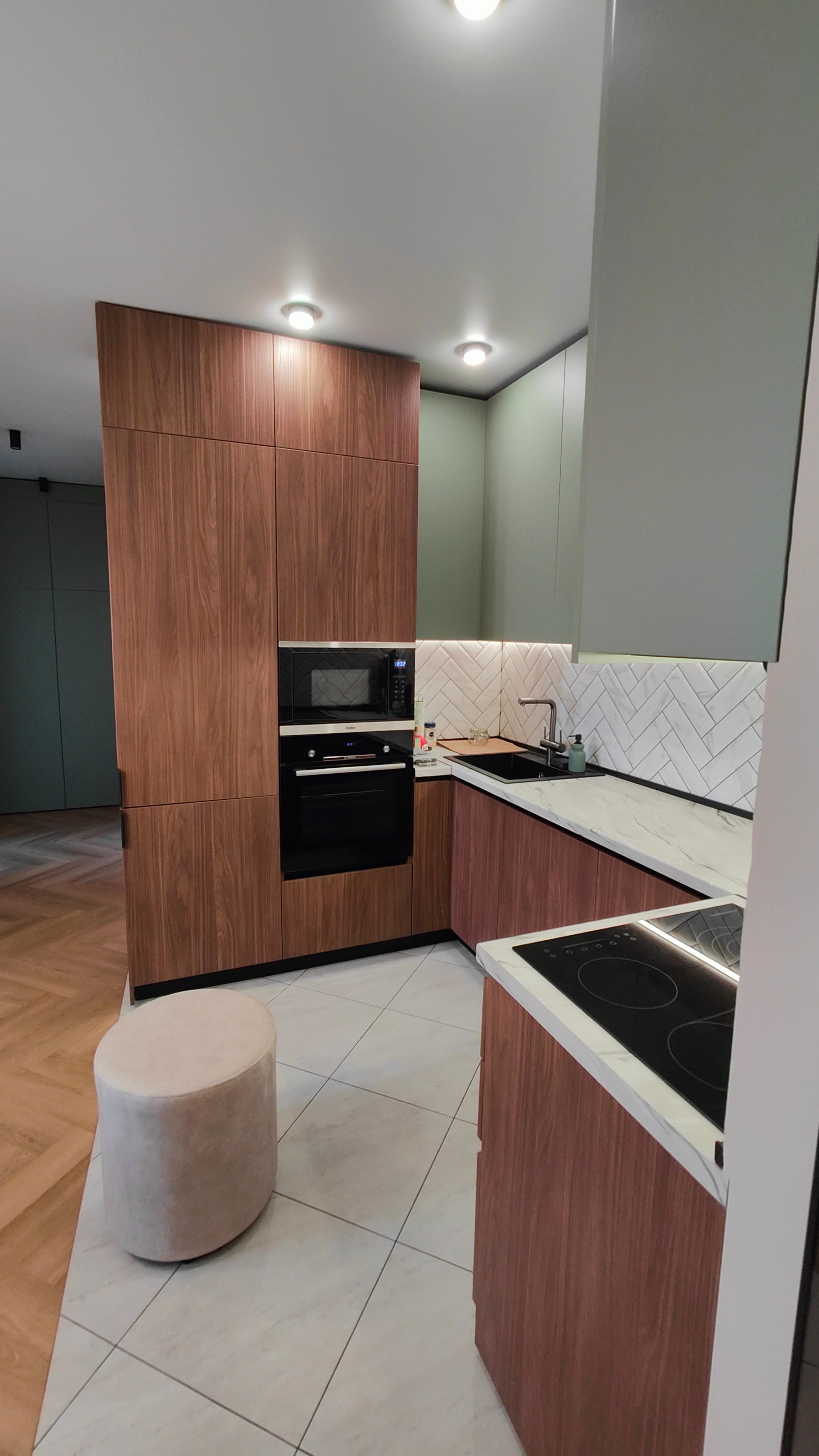 ЖК МЫЛЗАВОД ул. Семьи шамшиных 93. Мебельное ателье РАУМАН