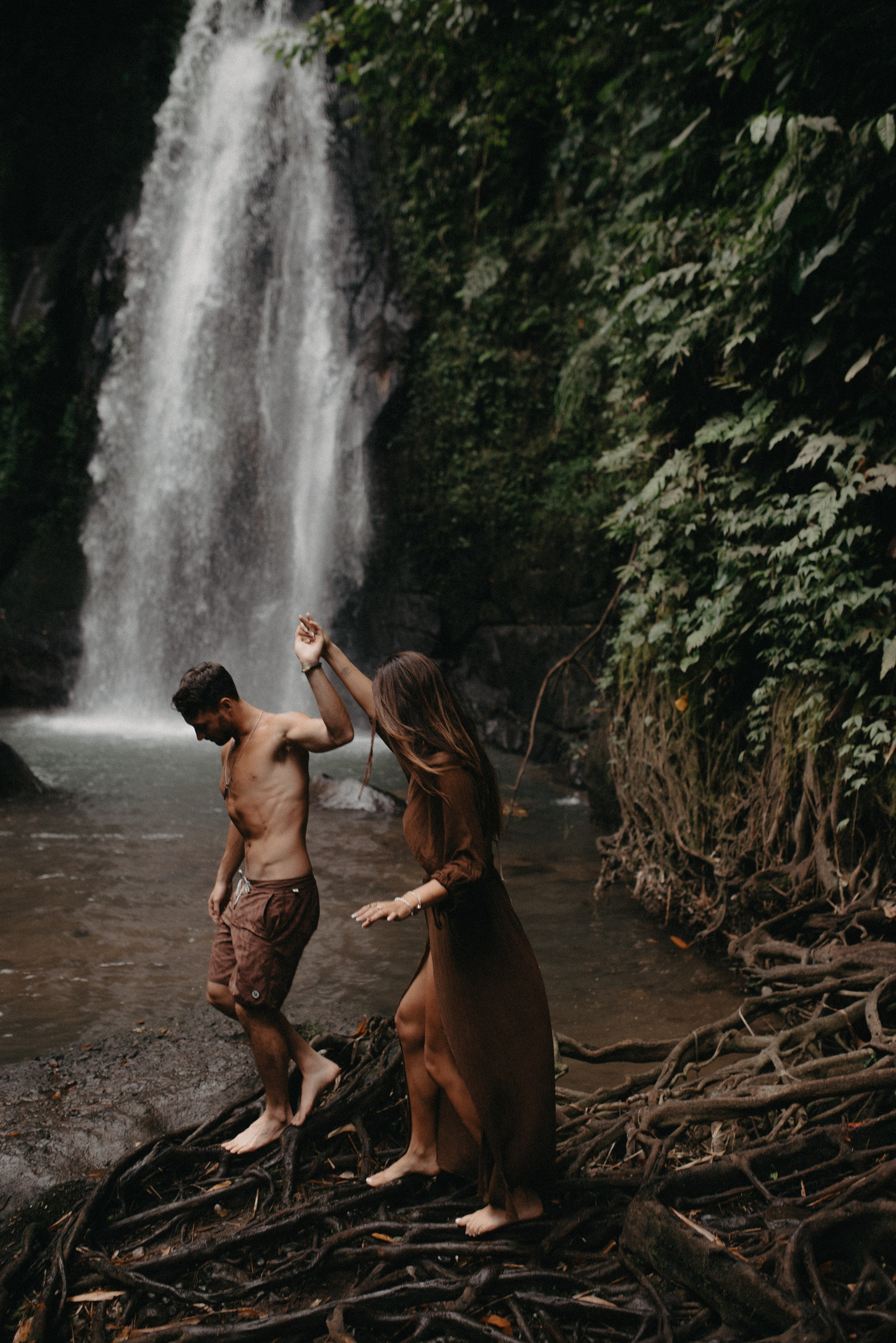Waterfall. Главная