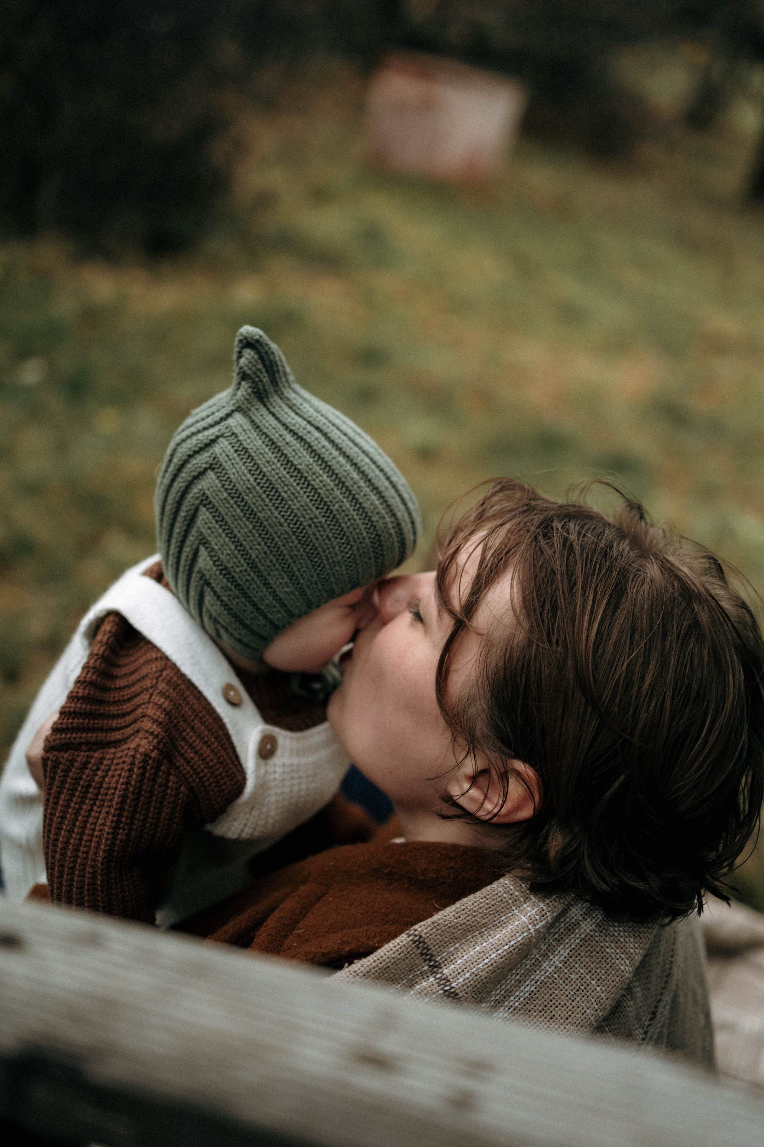 Прогулка мамы с детьми в Коломенском. Семейный и детский фотограф в Москве Маргарита Сереброва
