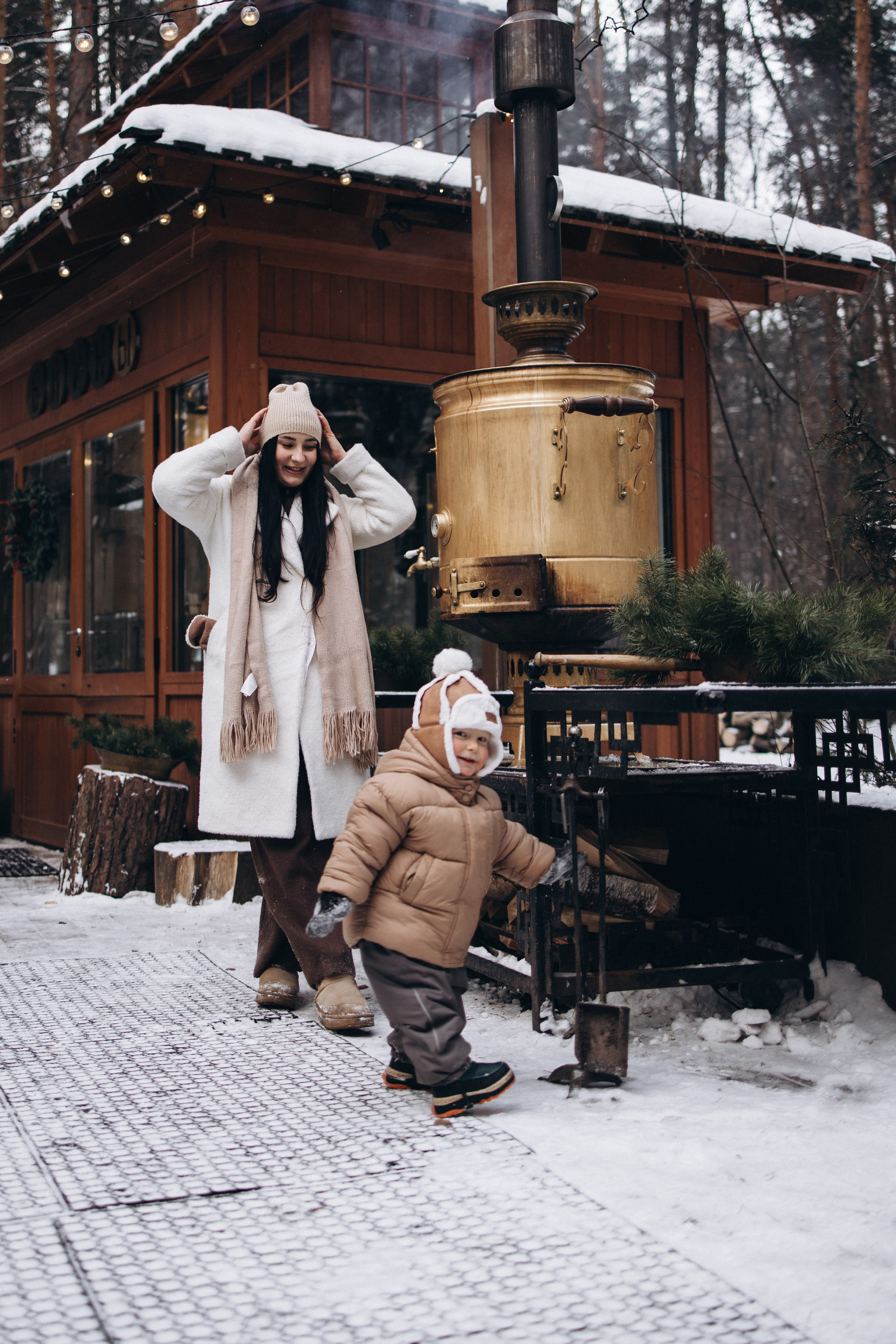Зимняя прогулка в лесу. Настя и Мирон. Семейный и детский фотограф в Москве Маргарита Сереброва