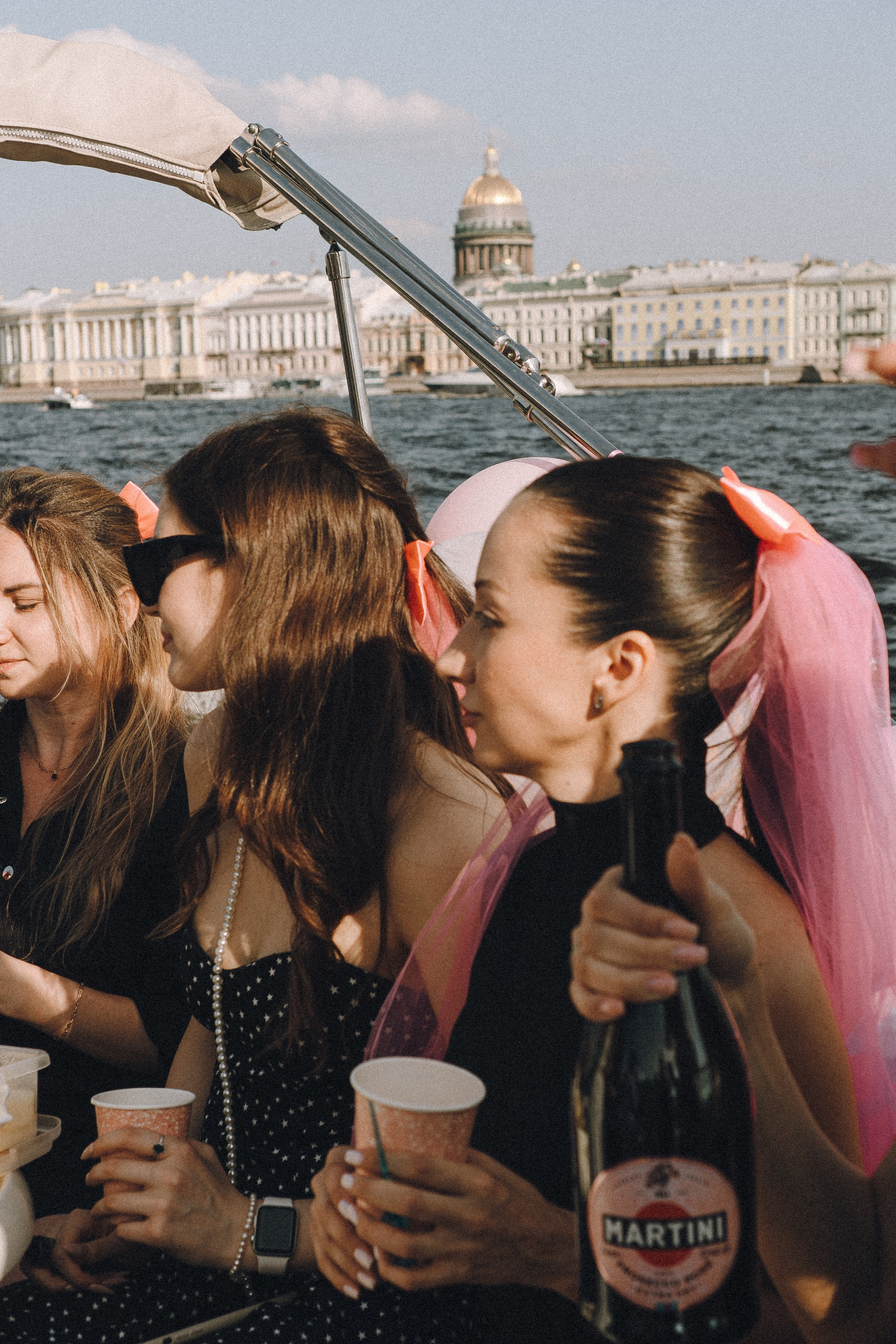 ДЕВИЧНИК НА КАТЕРЕ. Профессиональный фотограф, Санкт-Петербург — Виктория Богомолова