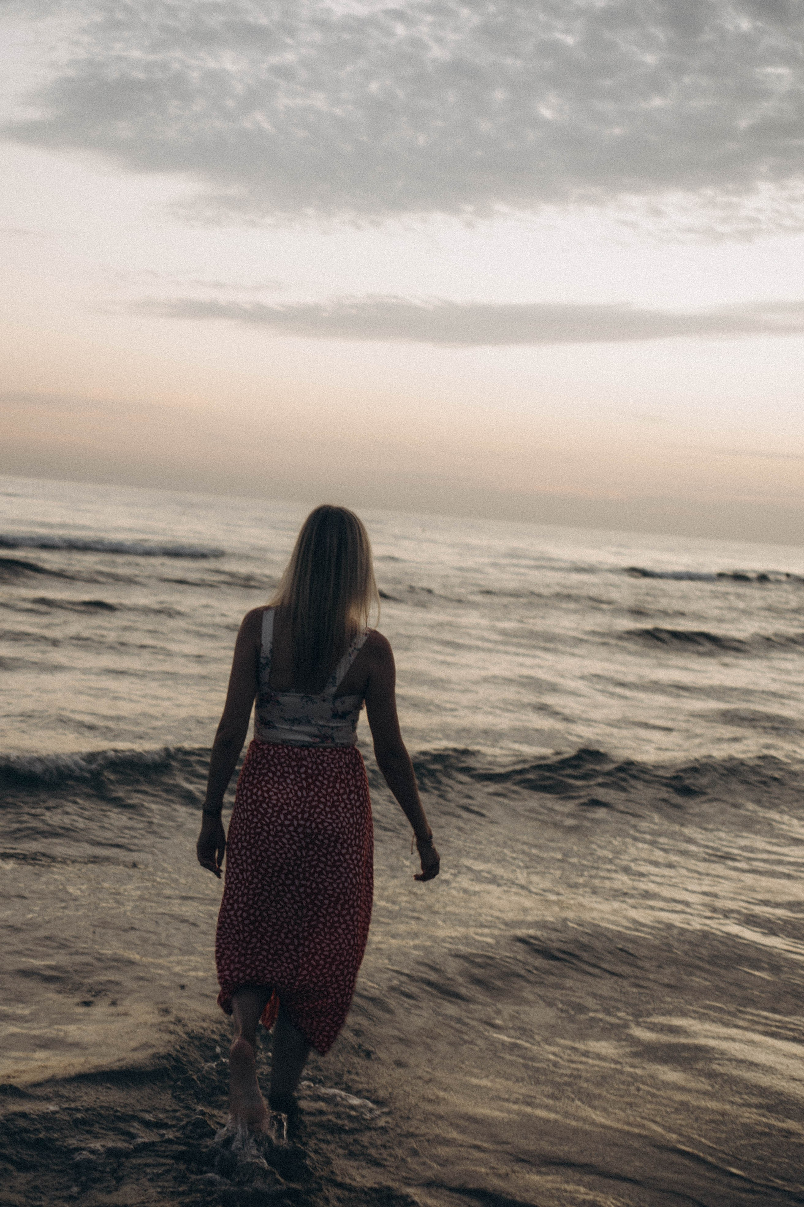 Июльский вечер на берегу черного моря. Профессиональный фотограф, Санкт-Петербург — Виктория Богомолова