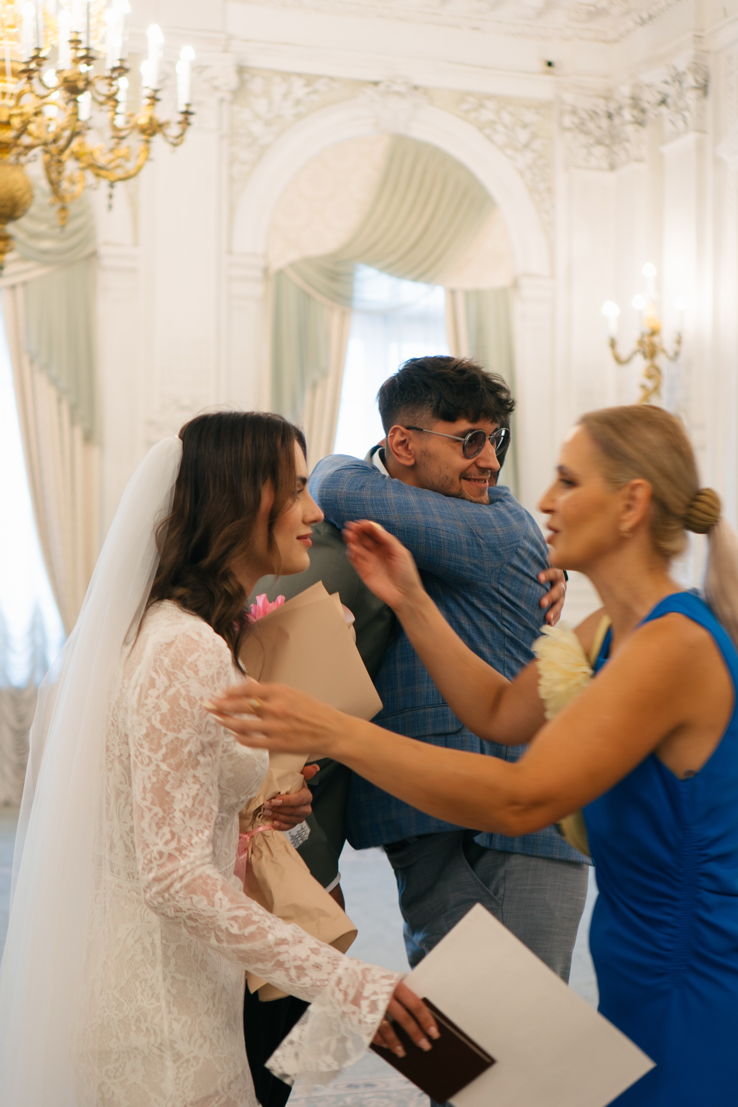 СЪЁМКИ В ПЕРВОМ ДВОРЦЕ ПРОГУЛКА И СТУДИЯ. Профессиональный фотограф, Санкт-Петербург — Виктория Богомолова