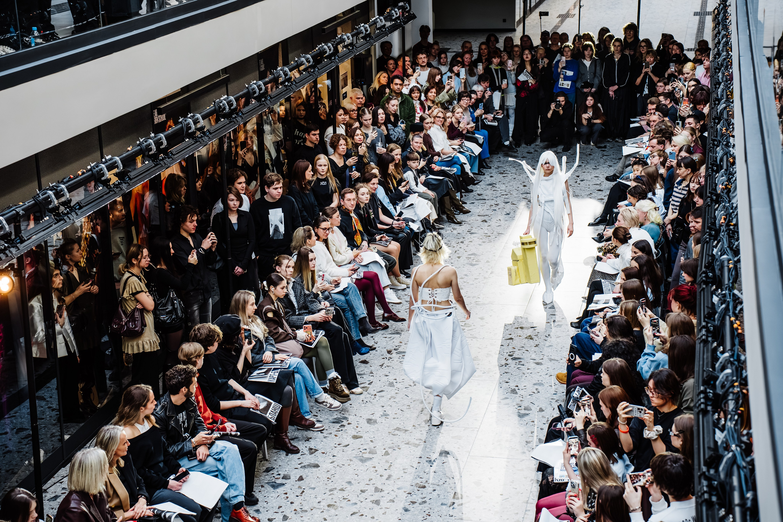 Runway Photography. Daryashevchenko.com