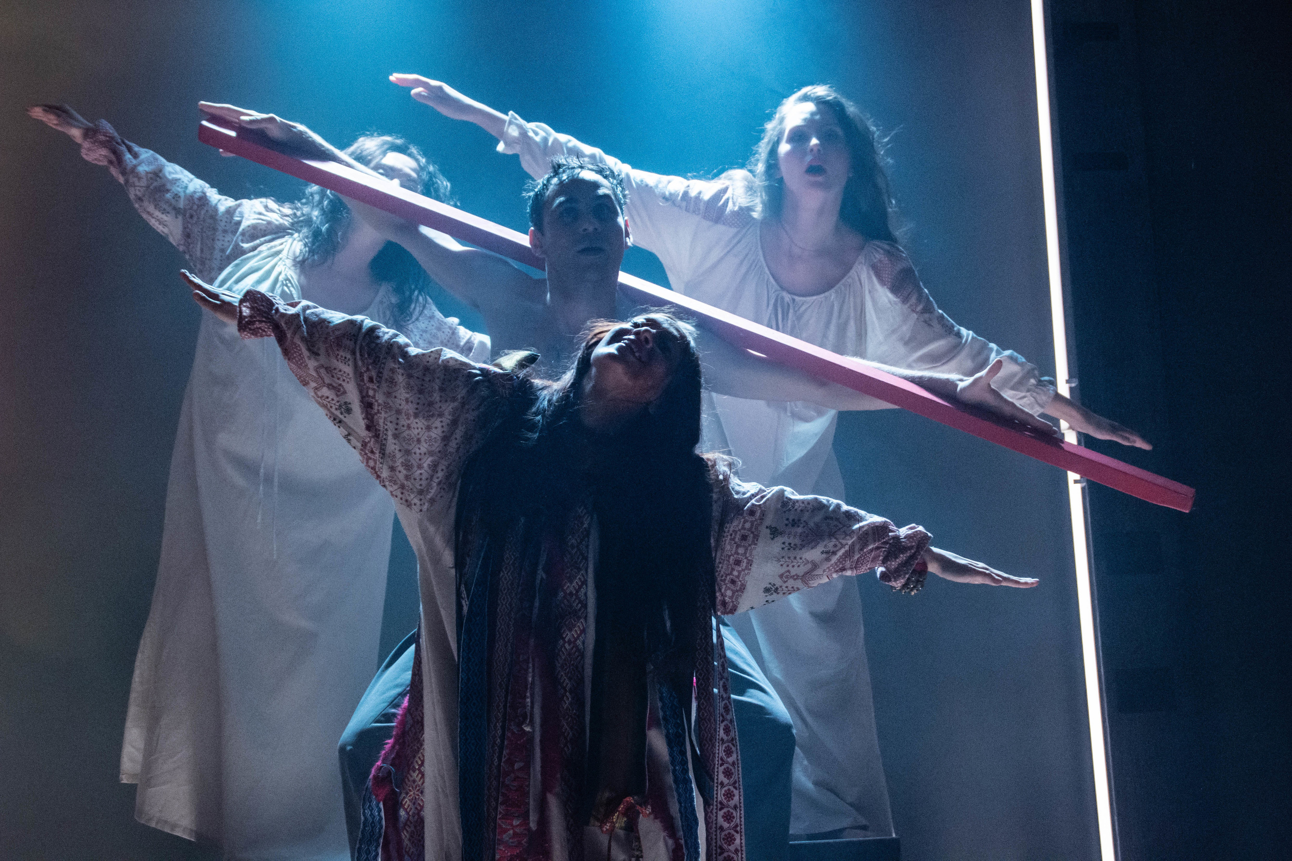 Театральная постановка фото. Мари Линёк-Стельмах Фотохудожник Санкт-Петербург/Урал