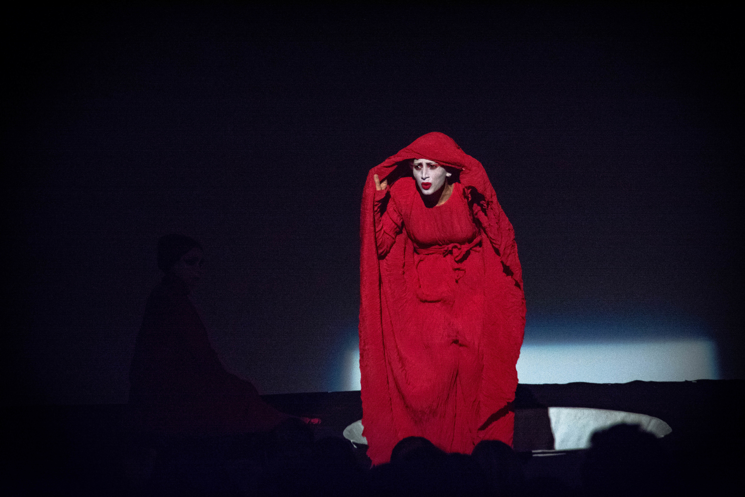 Съемка спектаклей, театральное фото. Мари Линёк-Стельмах Фотохудожник Санкт-Петербург/Урал