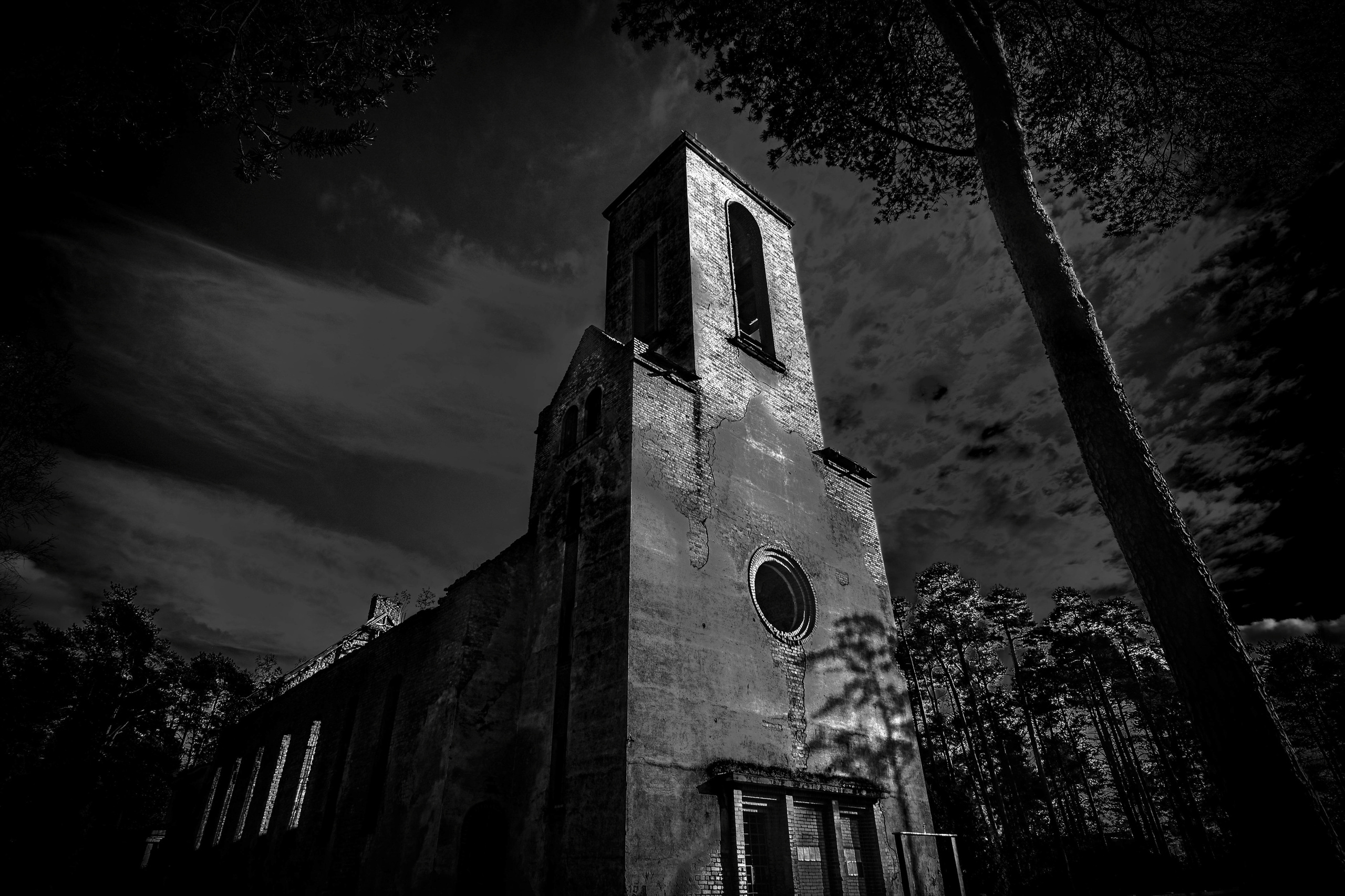 Руины церкви прихода Каннельярви. Мари Линёк-Стельмах Фотохудожник Санкт-Петербург/Урал