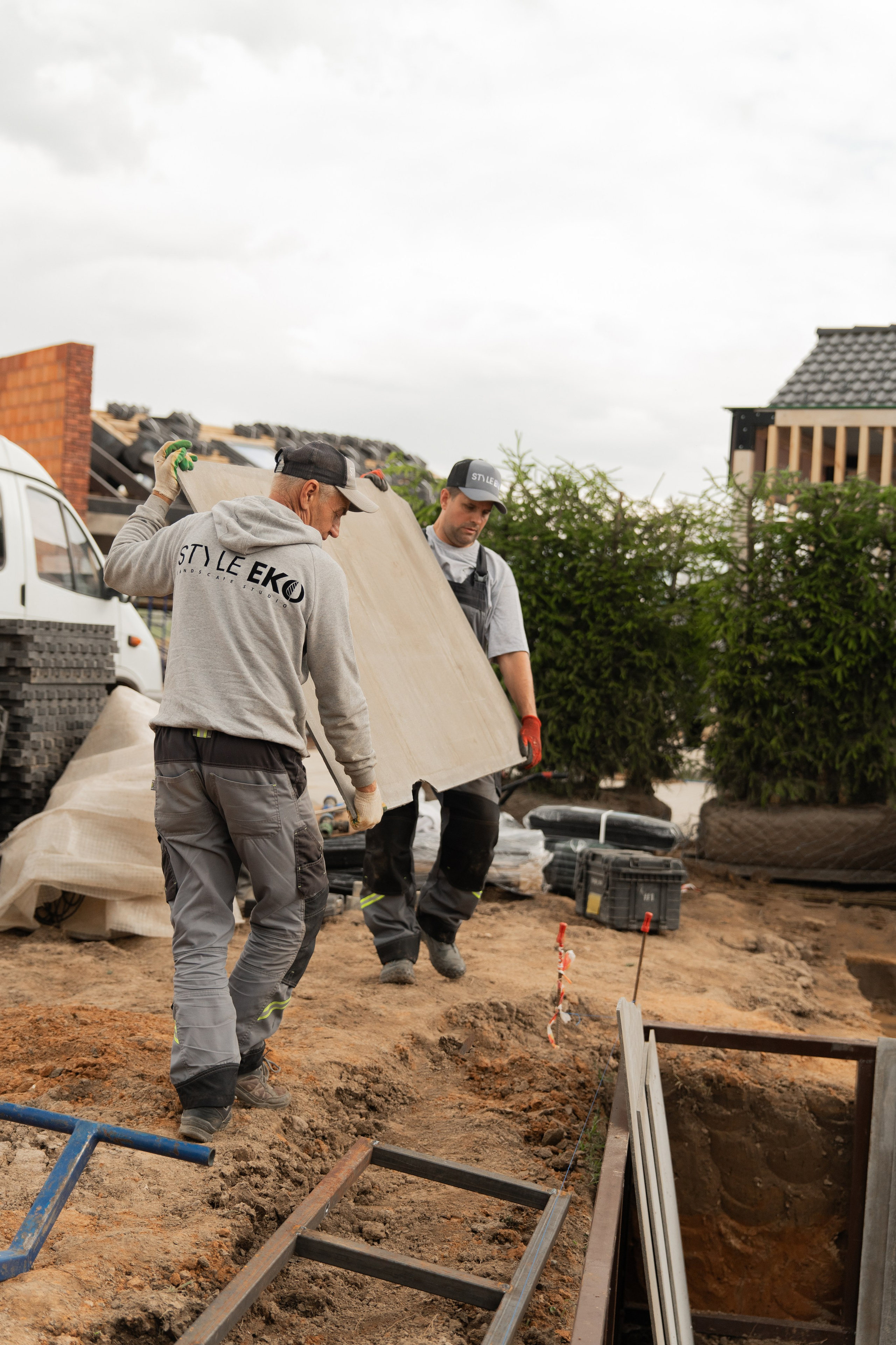 Этап ландшафтных работ. Автомобильный фотограф Светлана Усова