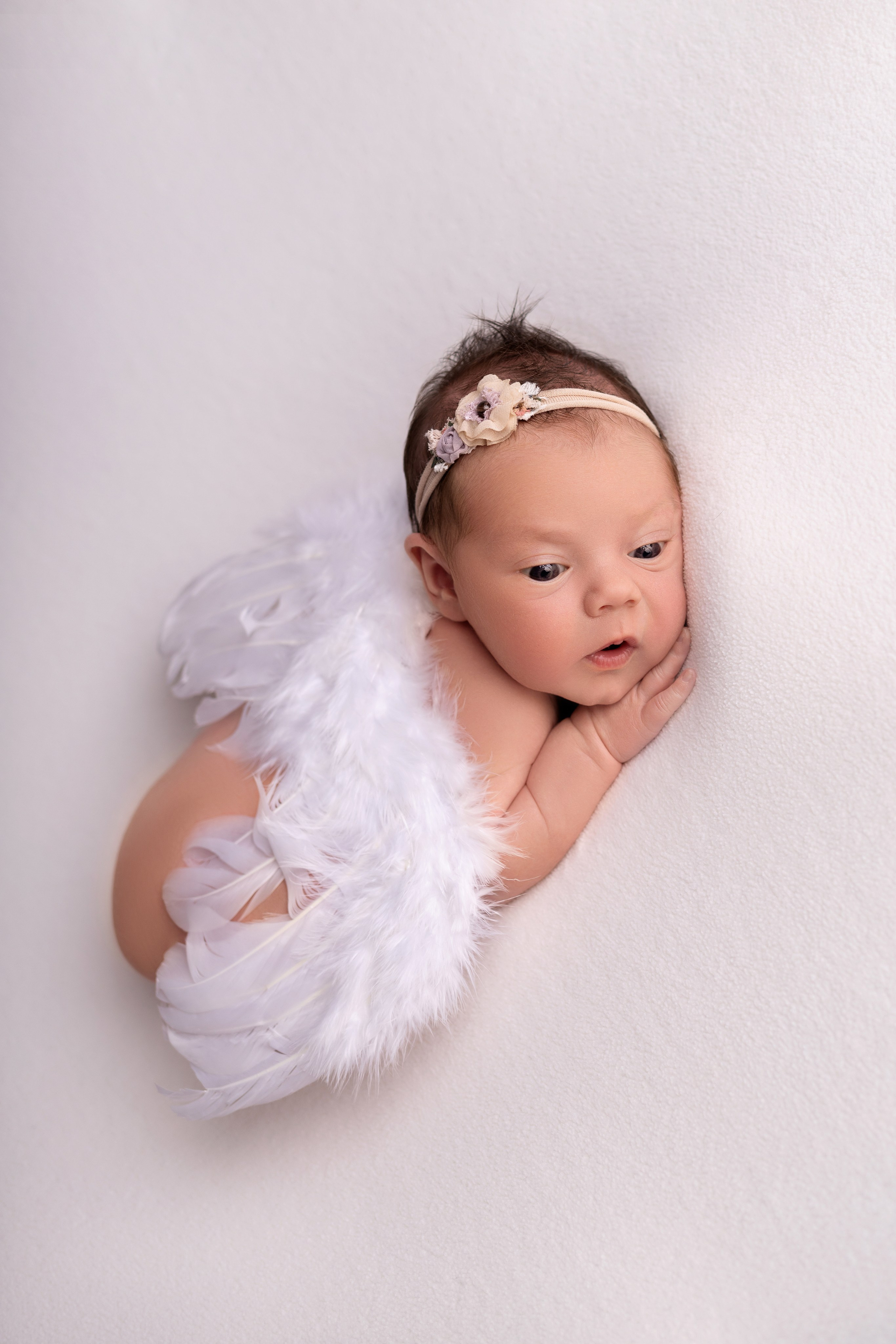 Классическая фотосессия малыша. Фотограф новорожденных малышей в Омске и Омской области Эльвира Камаева