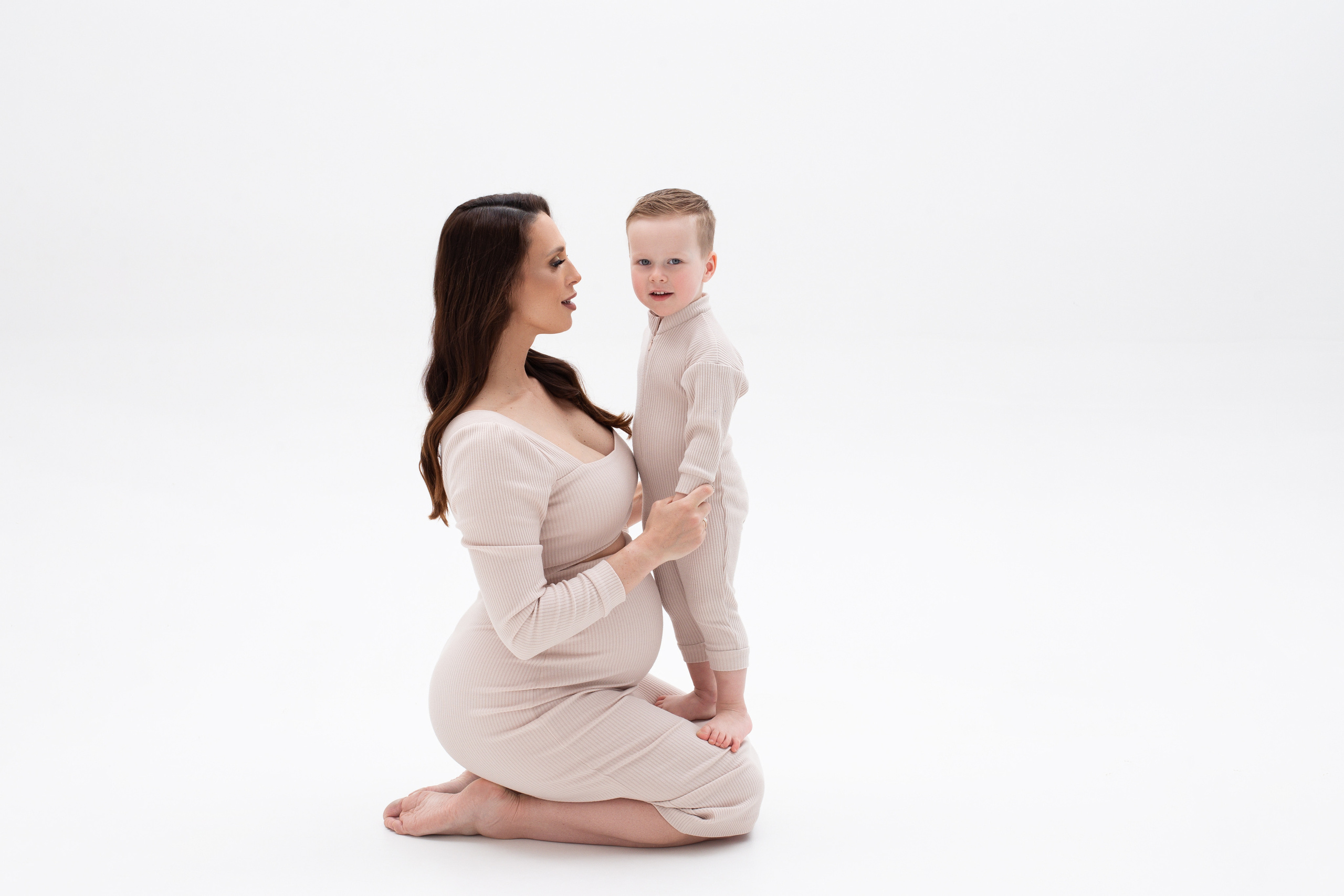 Материнство. Фотограф беременности в Екатеринбурге Гришина Анастасия