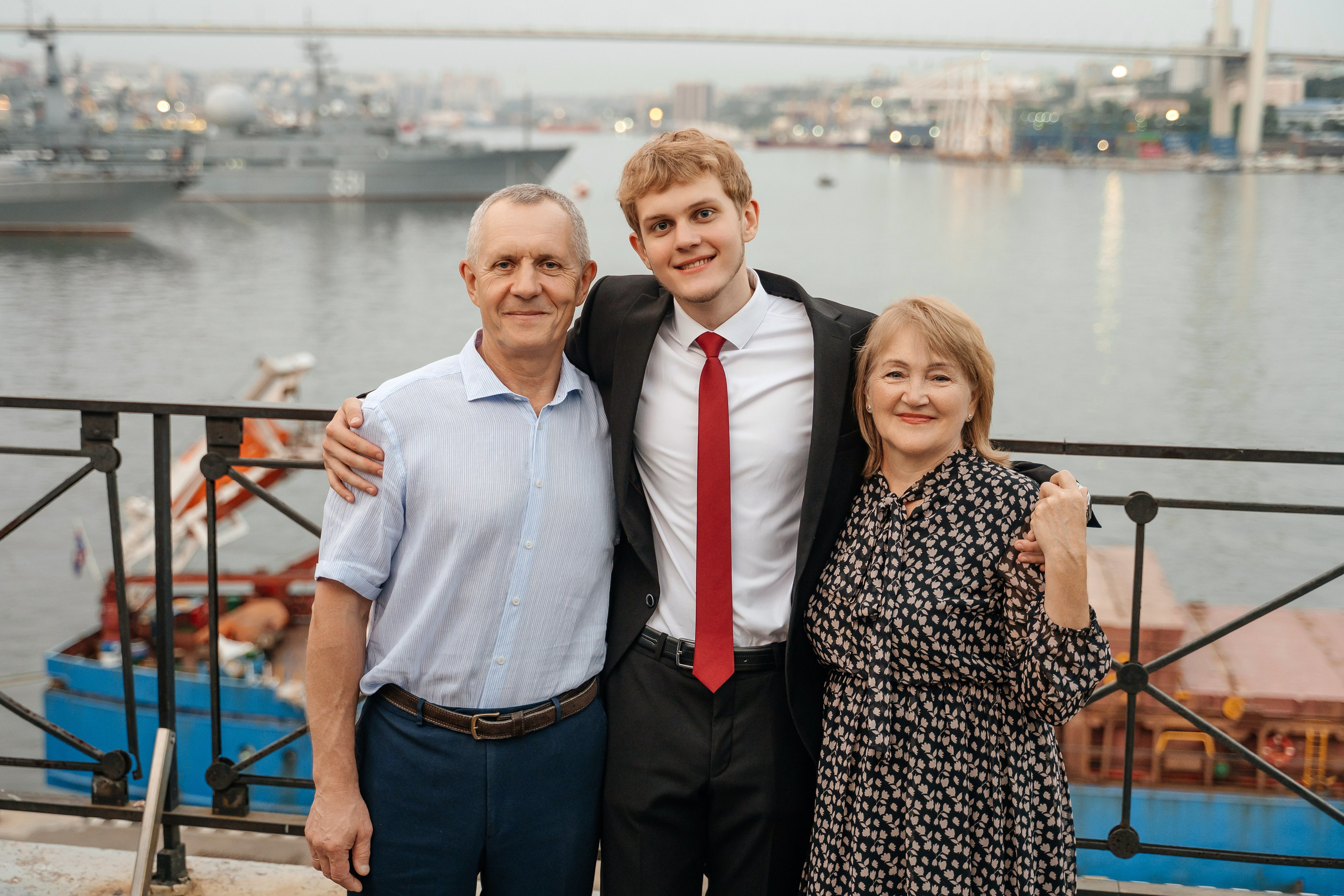 Выпускной Школа № 6. Свадебный фотограф Елена Рякина