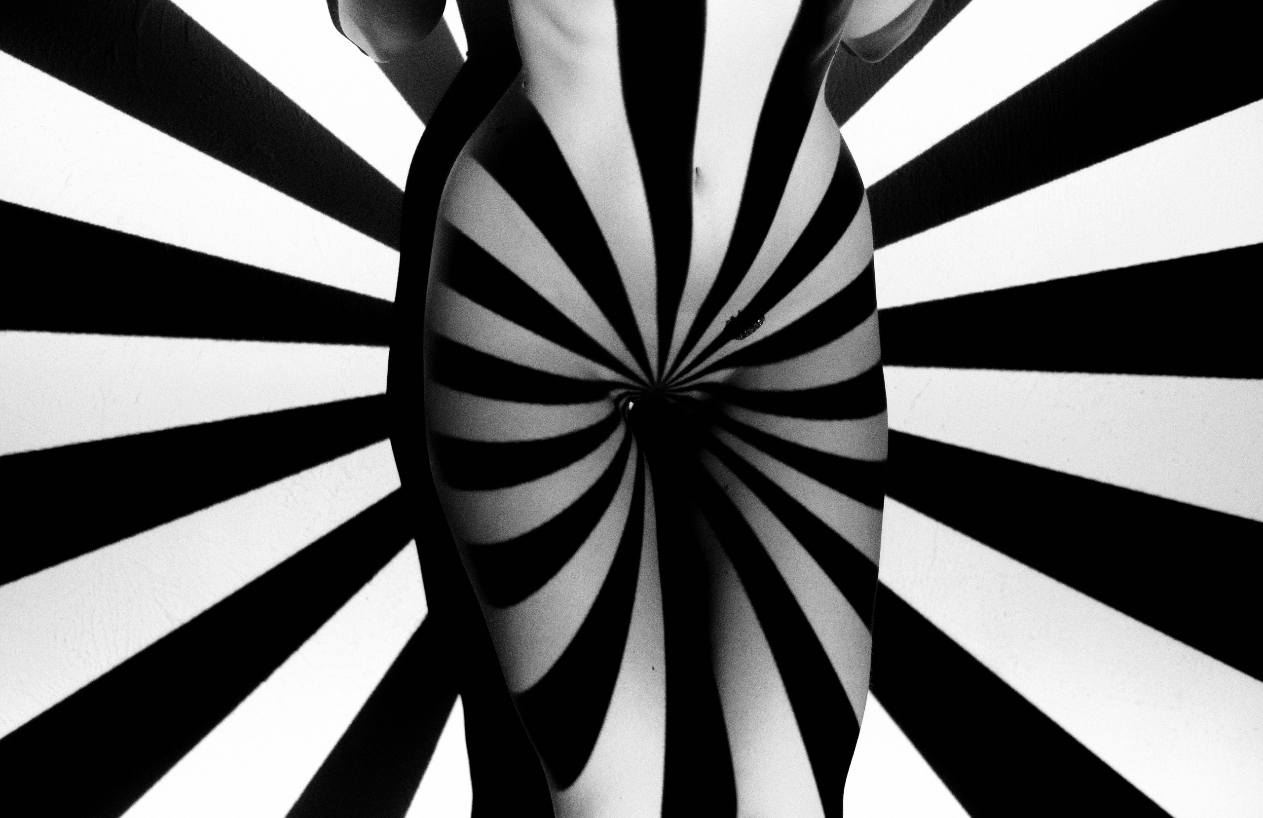 Черная полоса. Кирилл Акишкин — режиссёр и фотограф | Кинестетика визуального повествования| МОСКВА