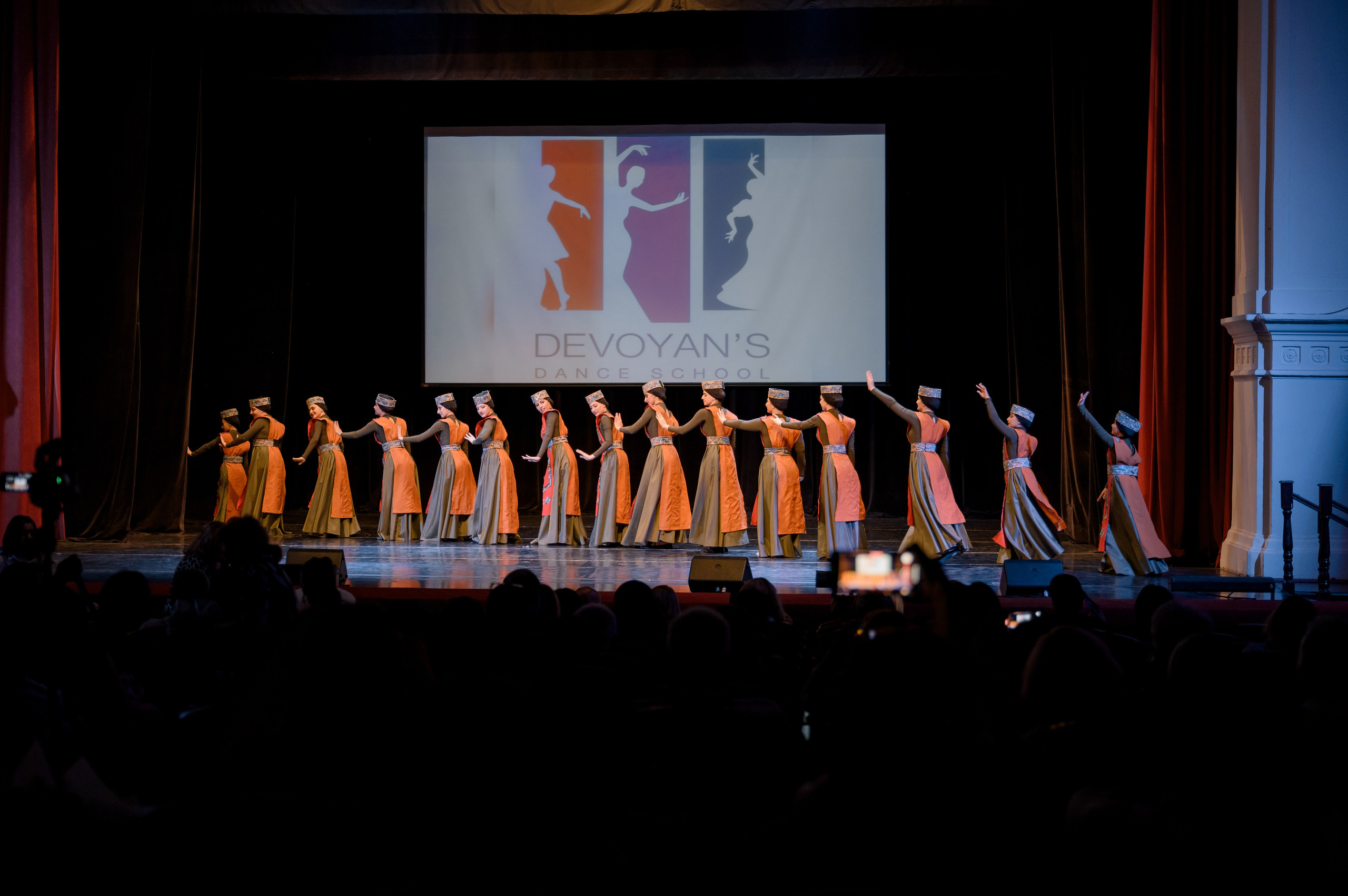 Театр. Главная