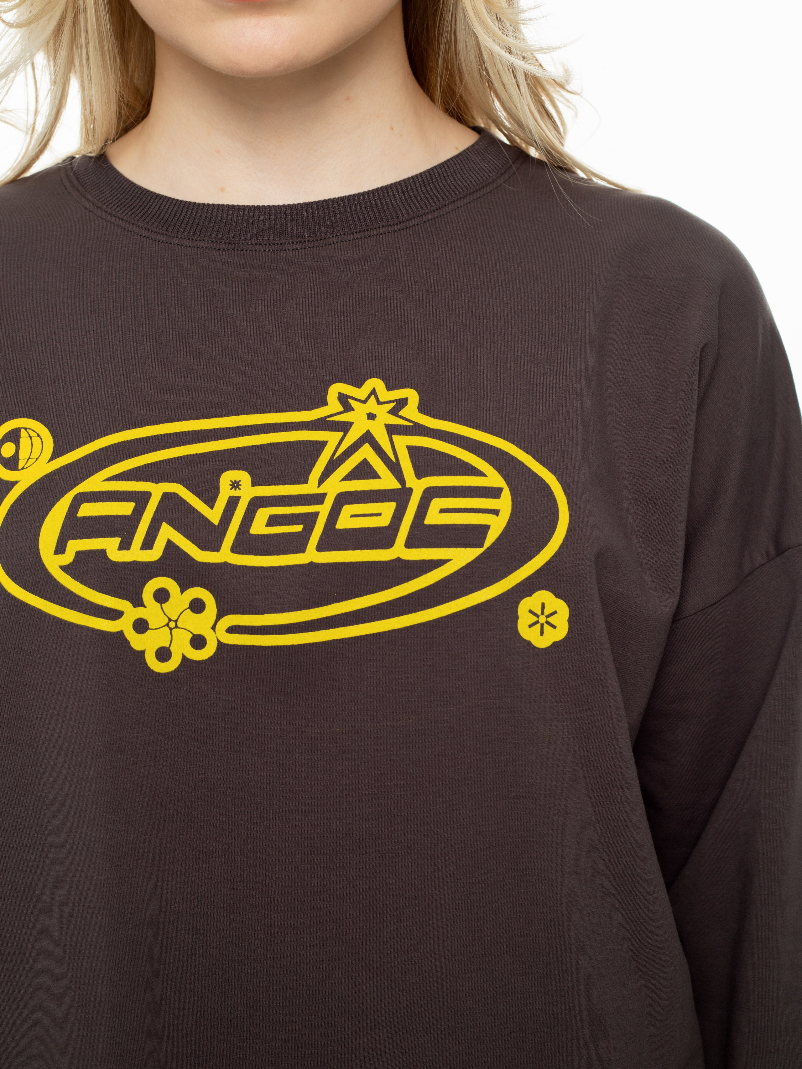 КАТАЛОГ | белый фон. RUNA production — стильные съемки для брендов