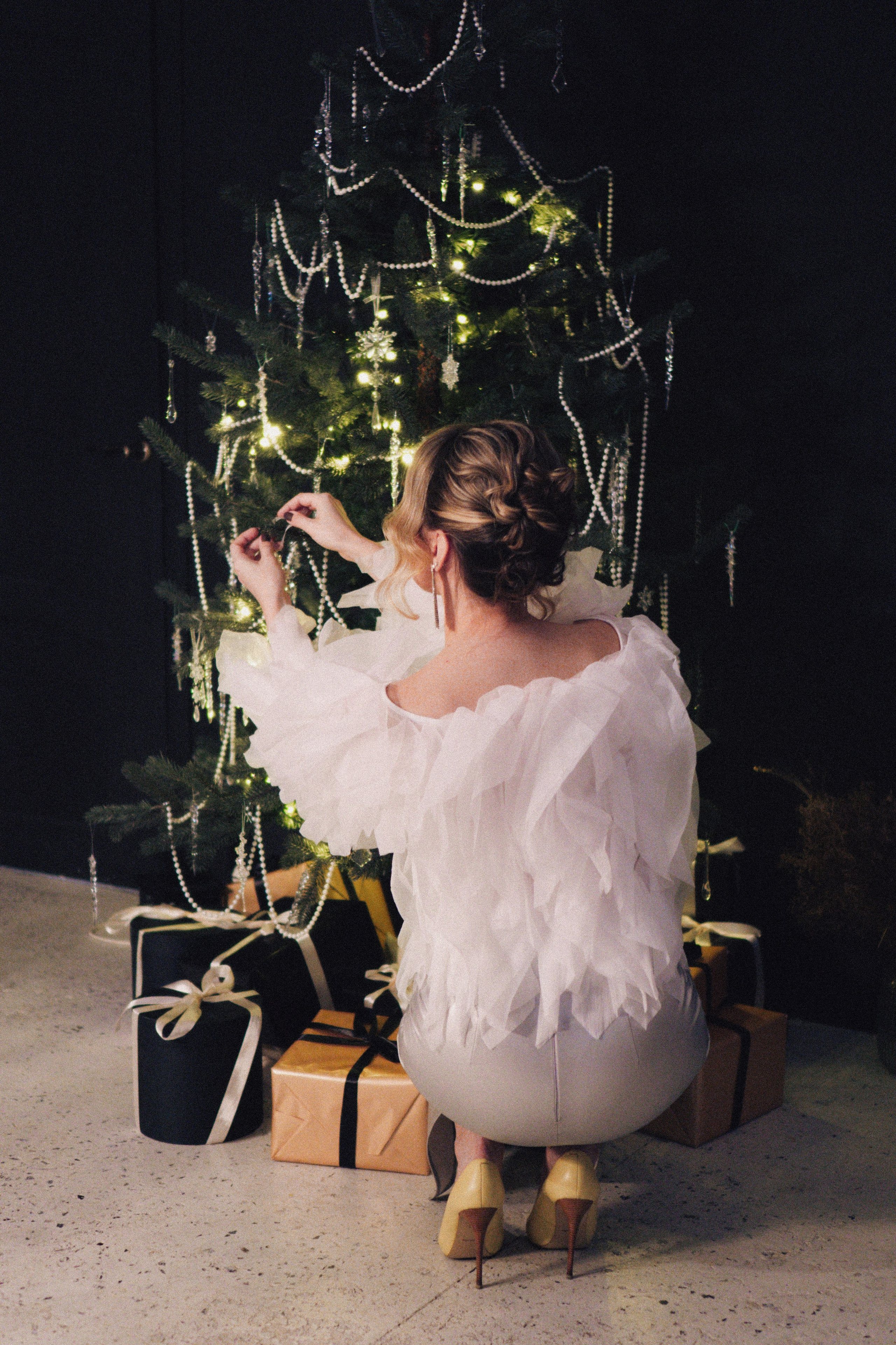 НОВОГОДНЯЯ ФОТОСЕСИИЯ В СТУДИИ ДЛЯ ДЕВУШКИ И ПРОГУЛКА ПО ЧЕРНЫШЕВСКОЙ. Профессиональный фотограф, Санкт-Петербург — Виктория Богомолова