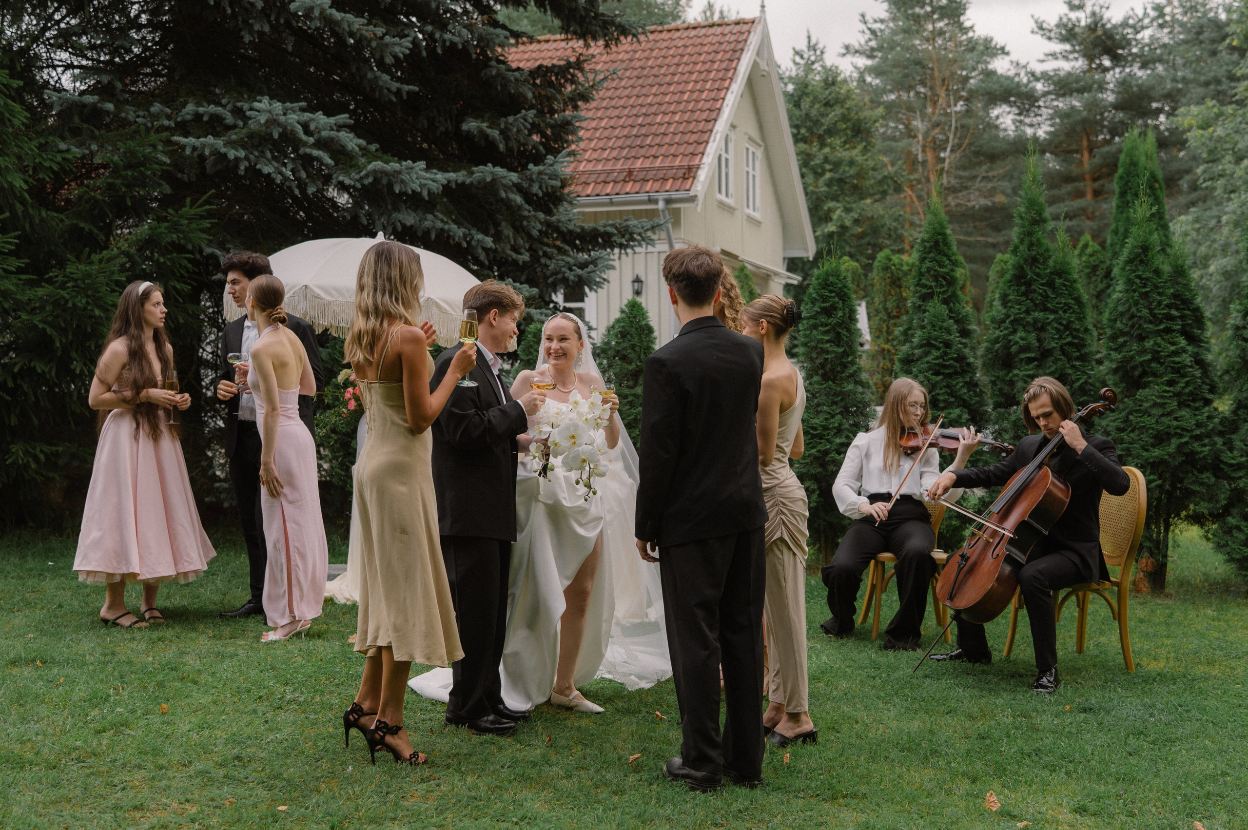 Камерная свадьба в скандинавском стиле. Свадебный и семейный фотограф в Санкт-Петербурге Татьяна Пастухова