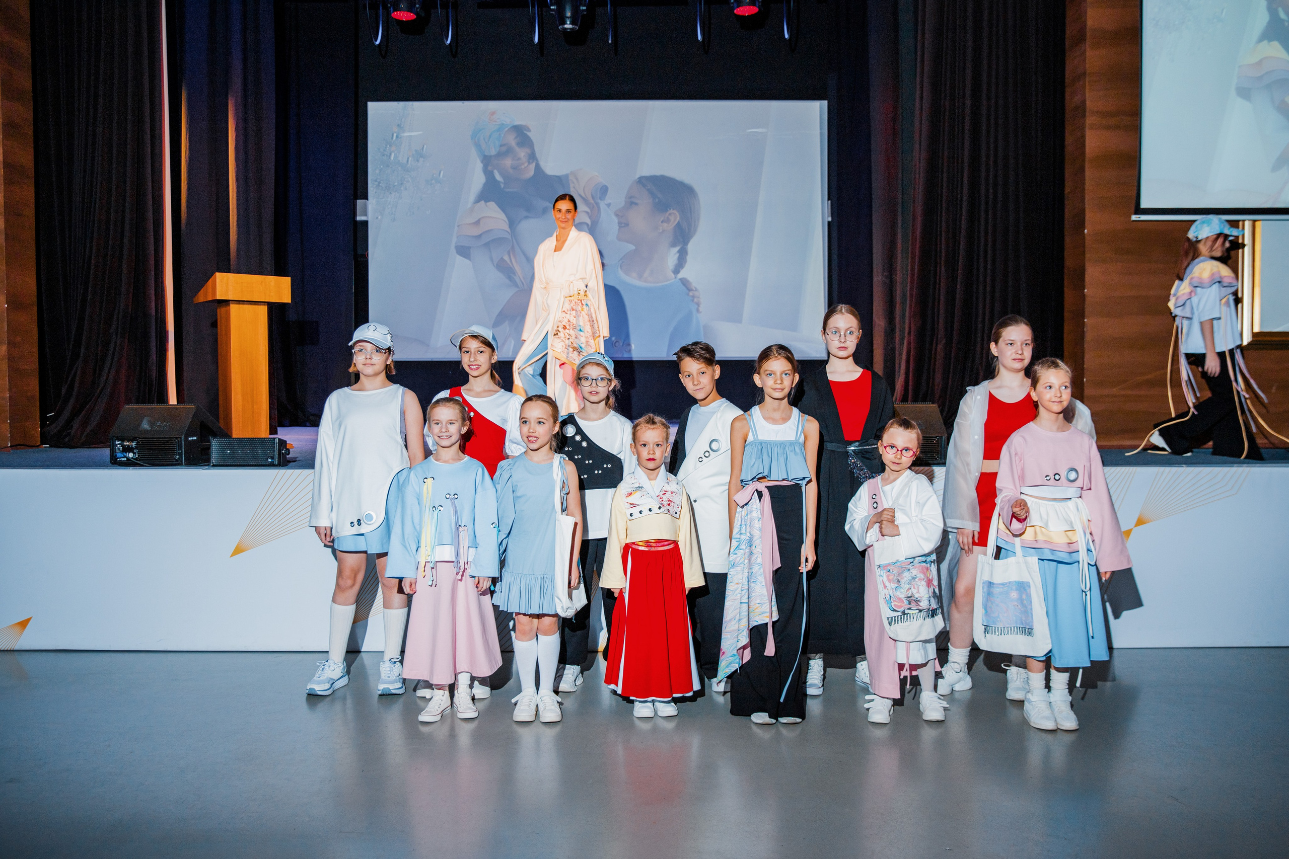 Конференция для мам. Репортажный и портретный фотограф в Екатеринбурге Гизатуллин Марат