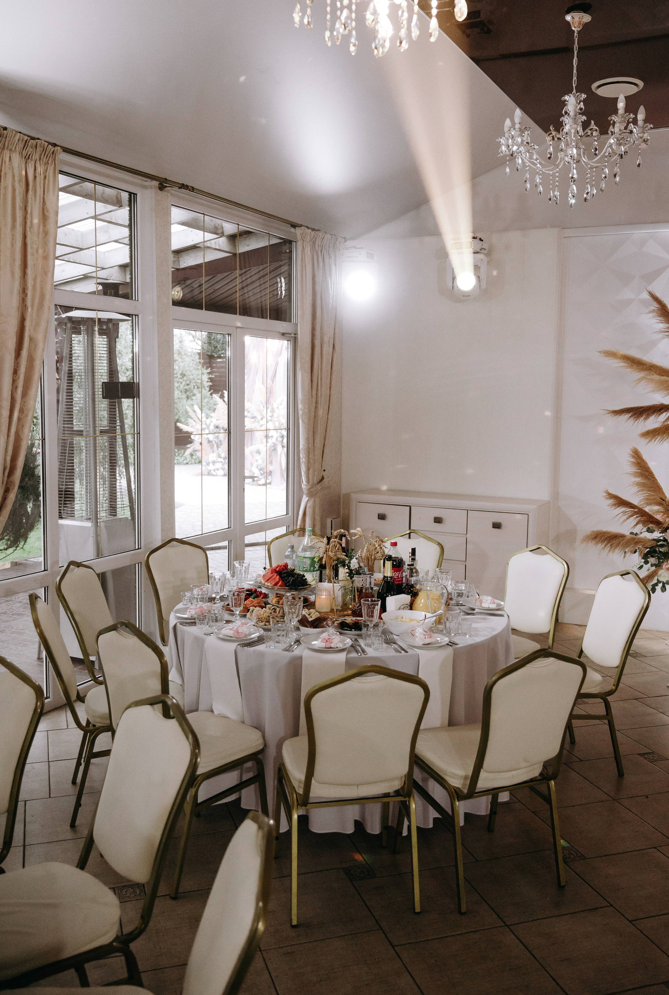 Живи, пока живется, пока бушует кровь. Свадебный фотограф в Минске Вадим Бурчик