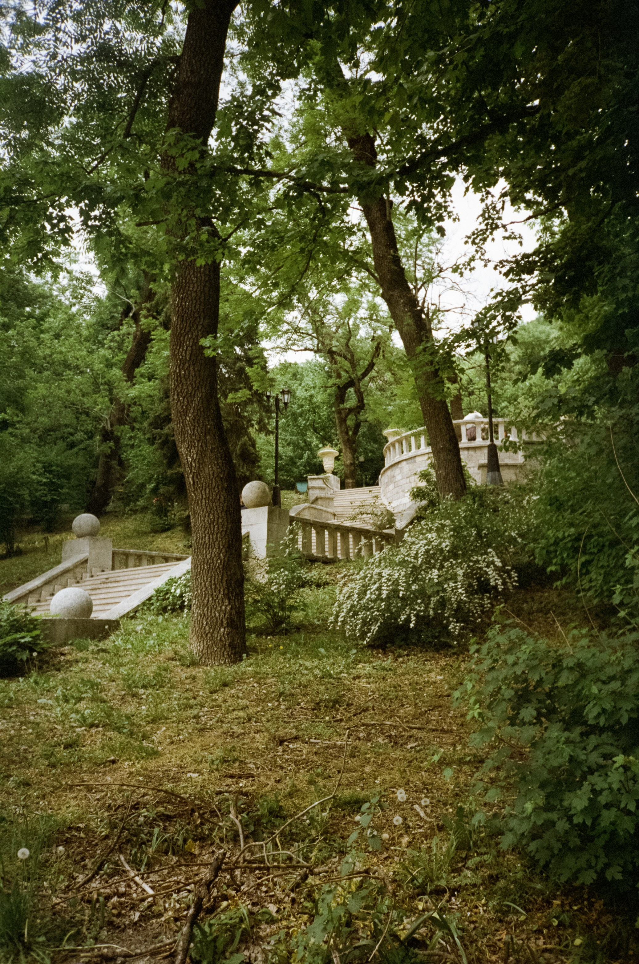 Лермонтовская скала в Кисловодске. Железноводск и Пушкинская галерея. Фотограф-документалист Мария Осокина