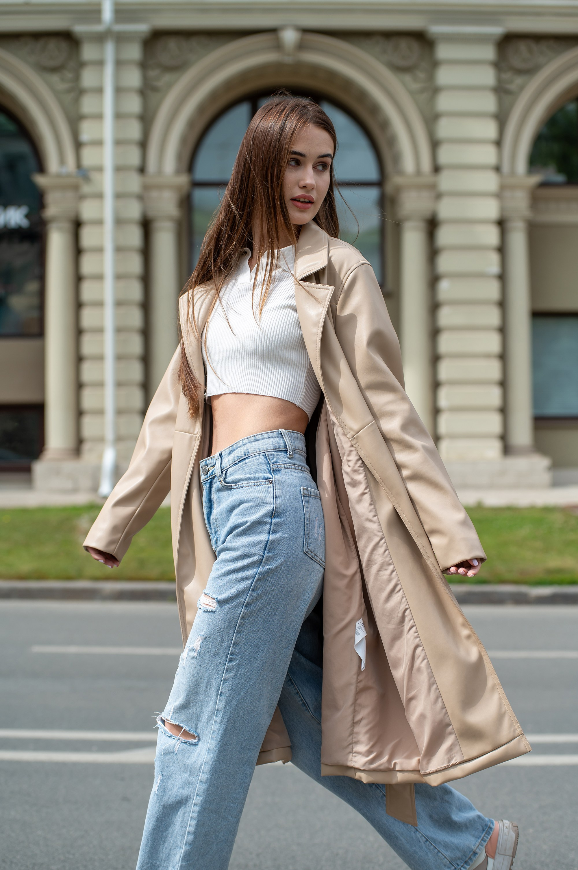 Уличная портретная фотосессия в городе Казань. Автор Алексей Клейменов