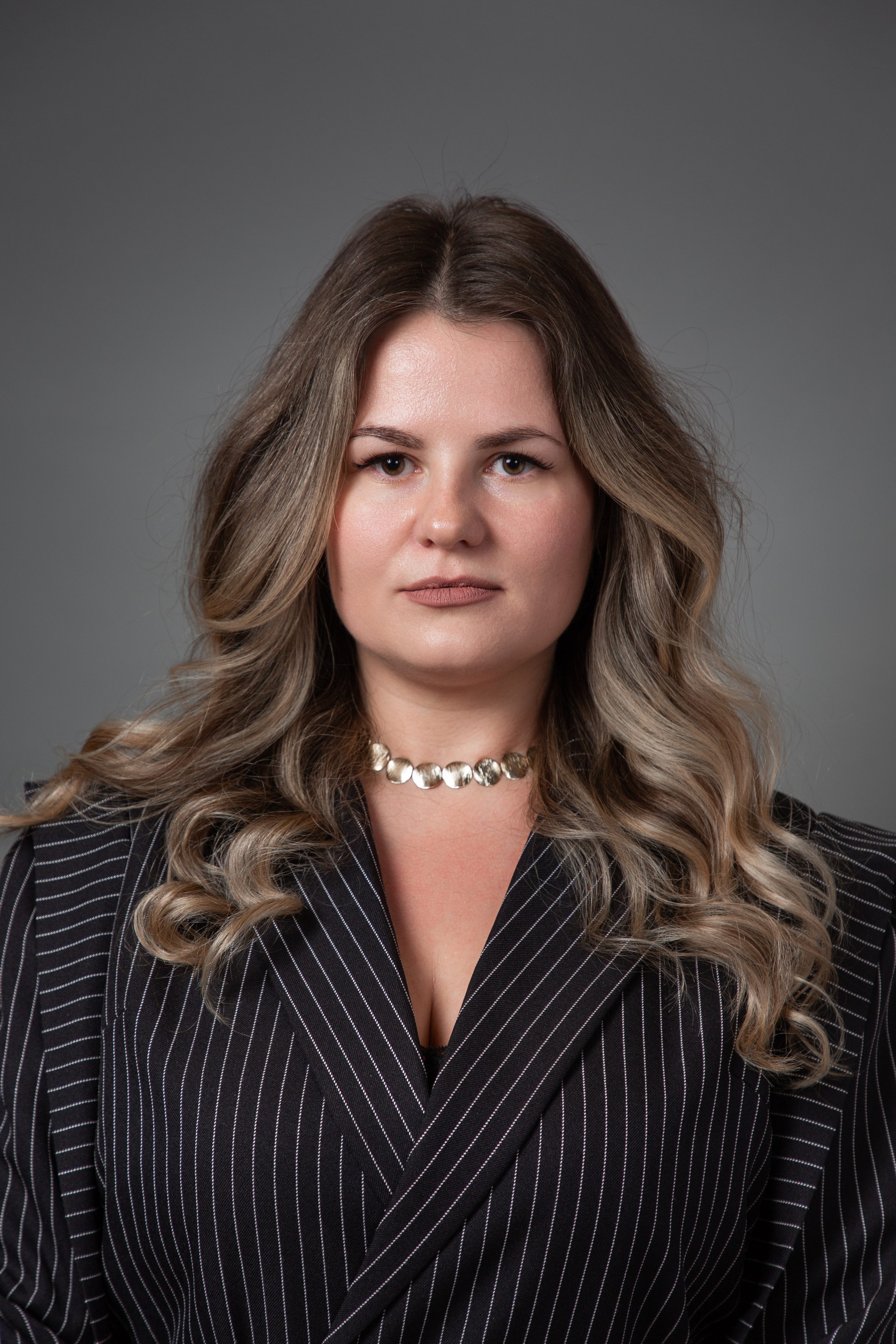 деловая фотосесия для женщины