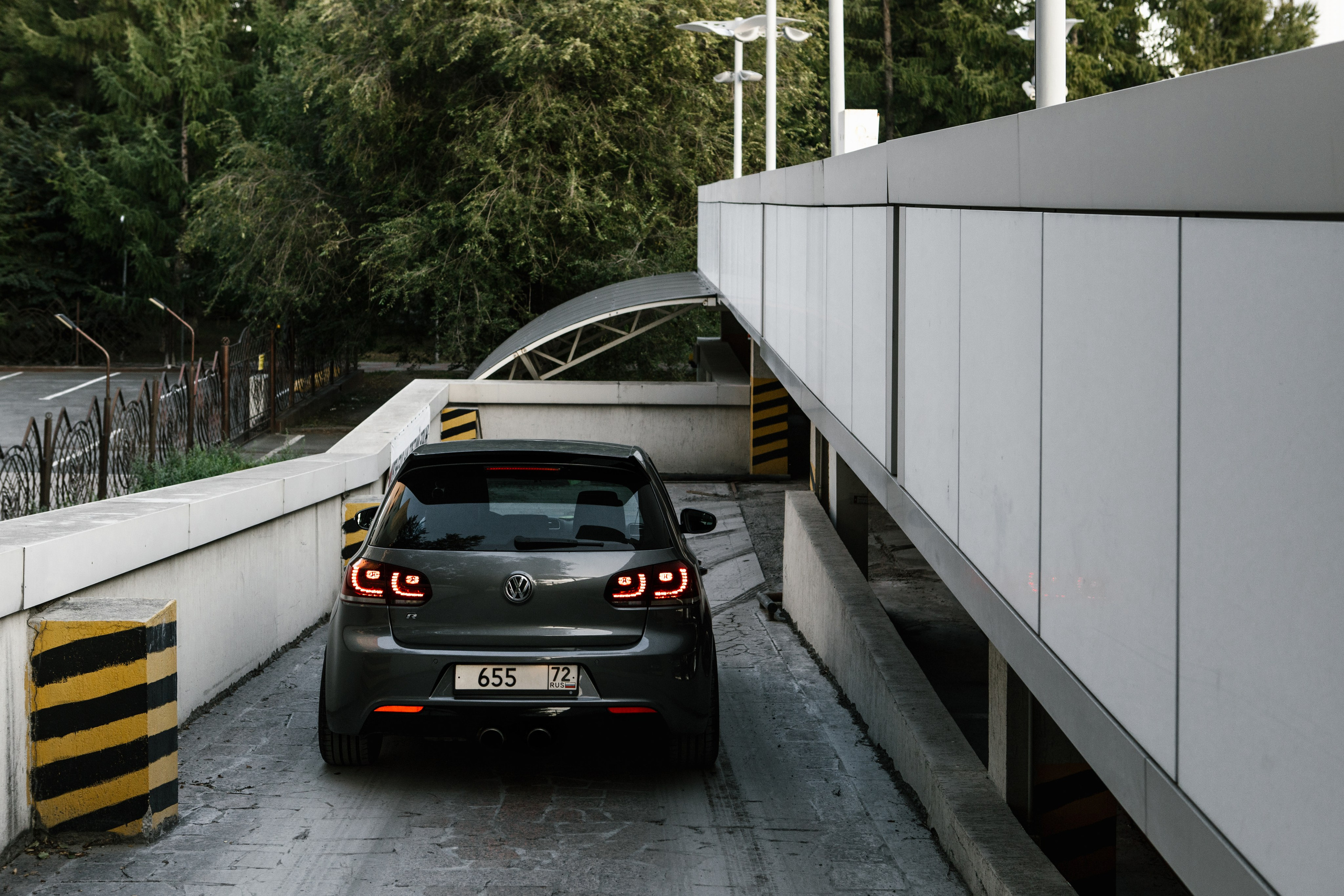 VW Golf R VI. Эстетика Sveta