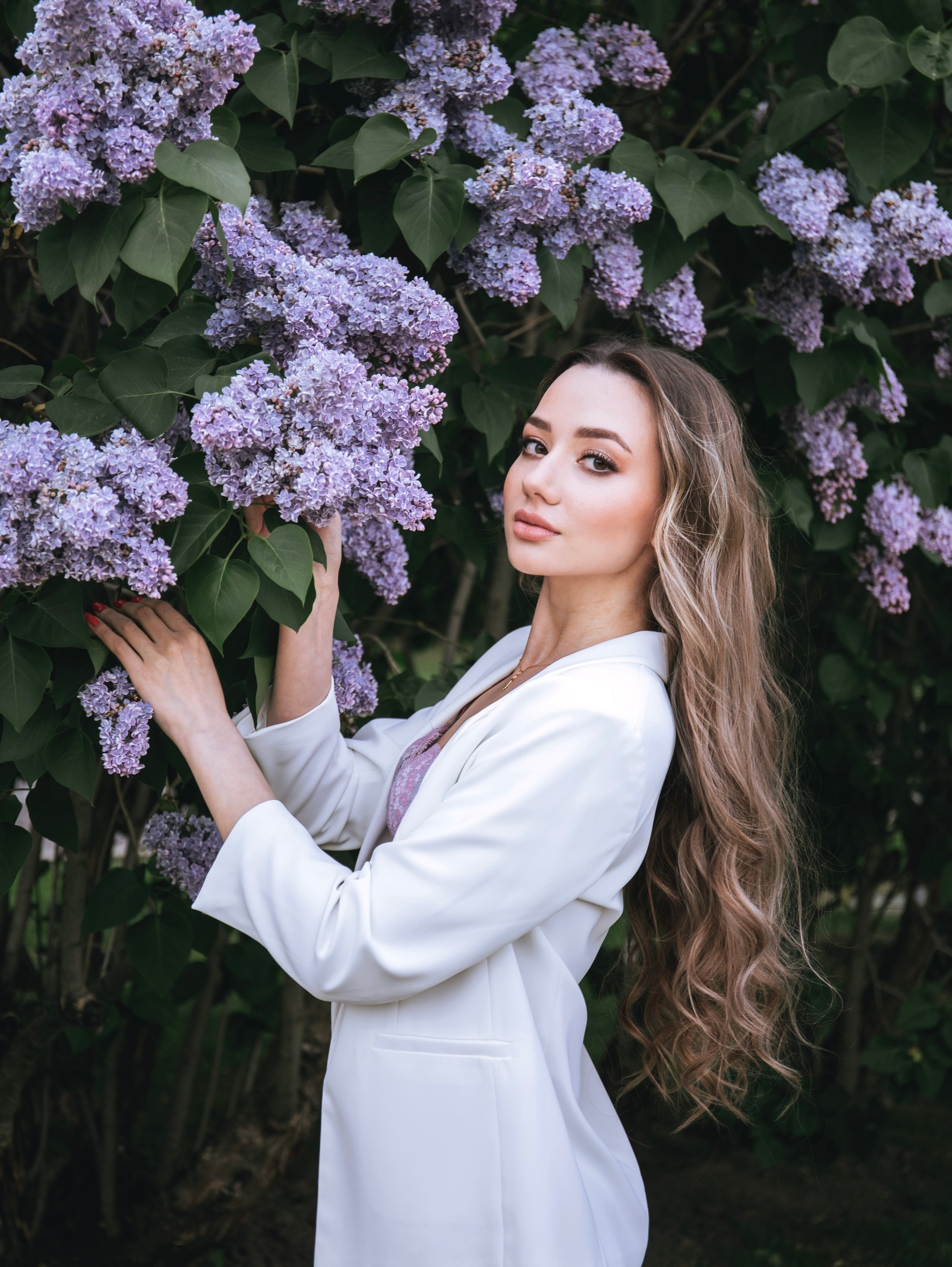 Цветение сирени на ВДНХ. Свадебный и семейный фотограф в Москве Мила Широких