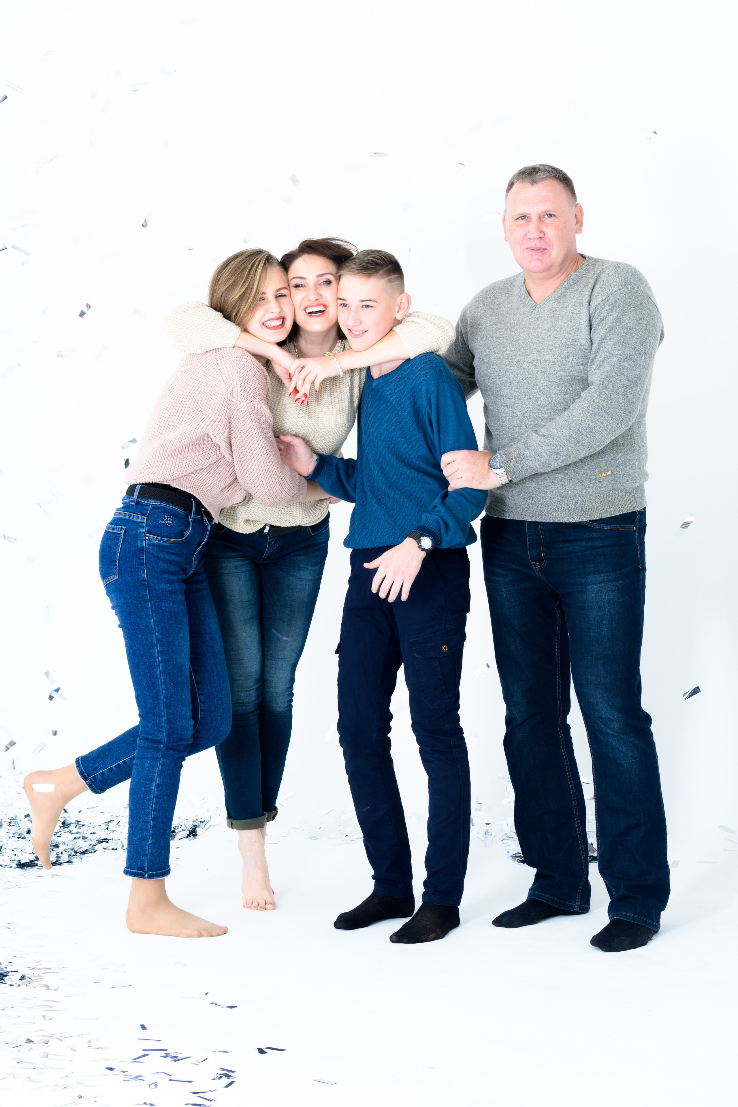 Katya and the family. Fotograf Dmitrii Donets