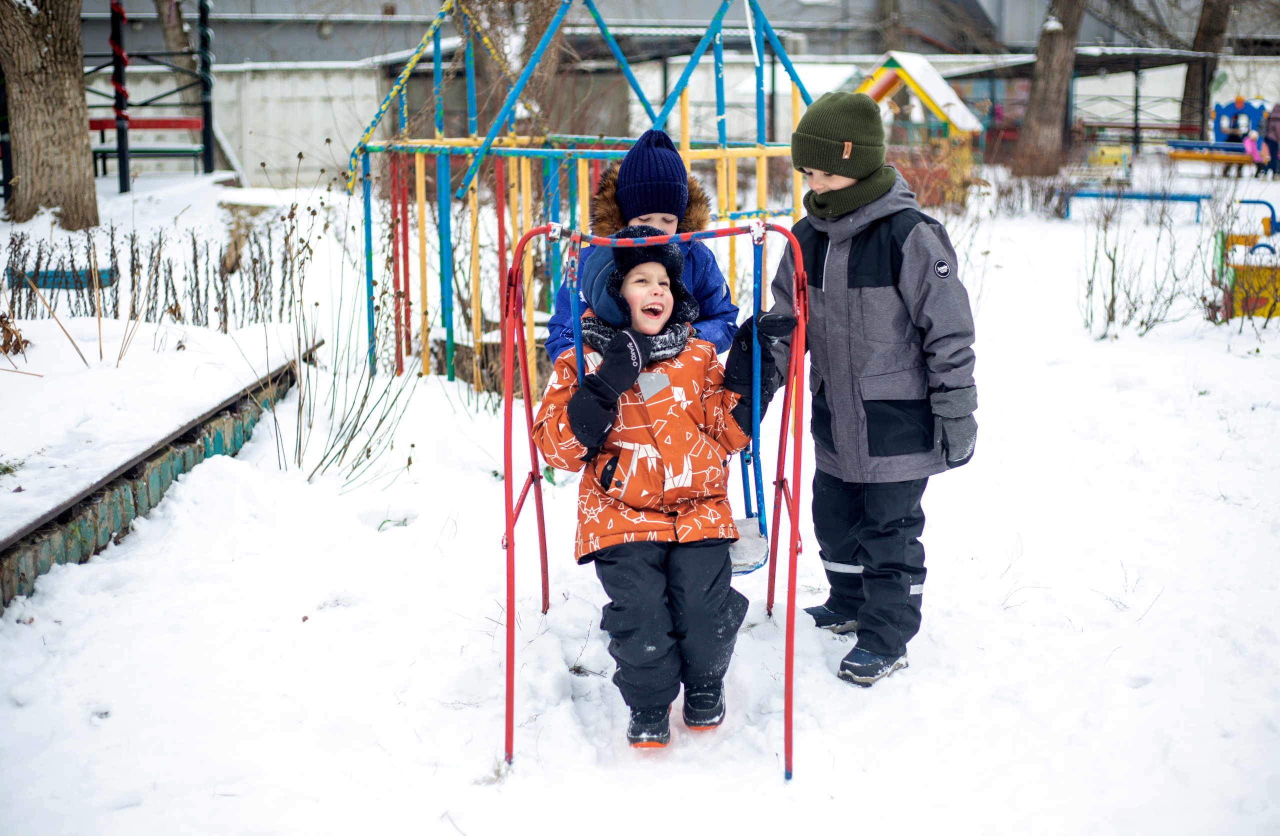 Детский сад на прогулке. Выпускные альбомы Воронеж от Веры Соколовой