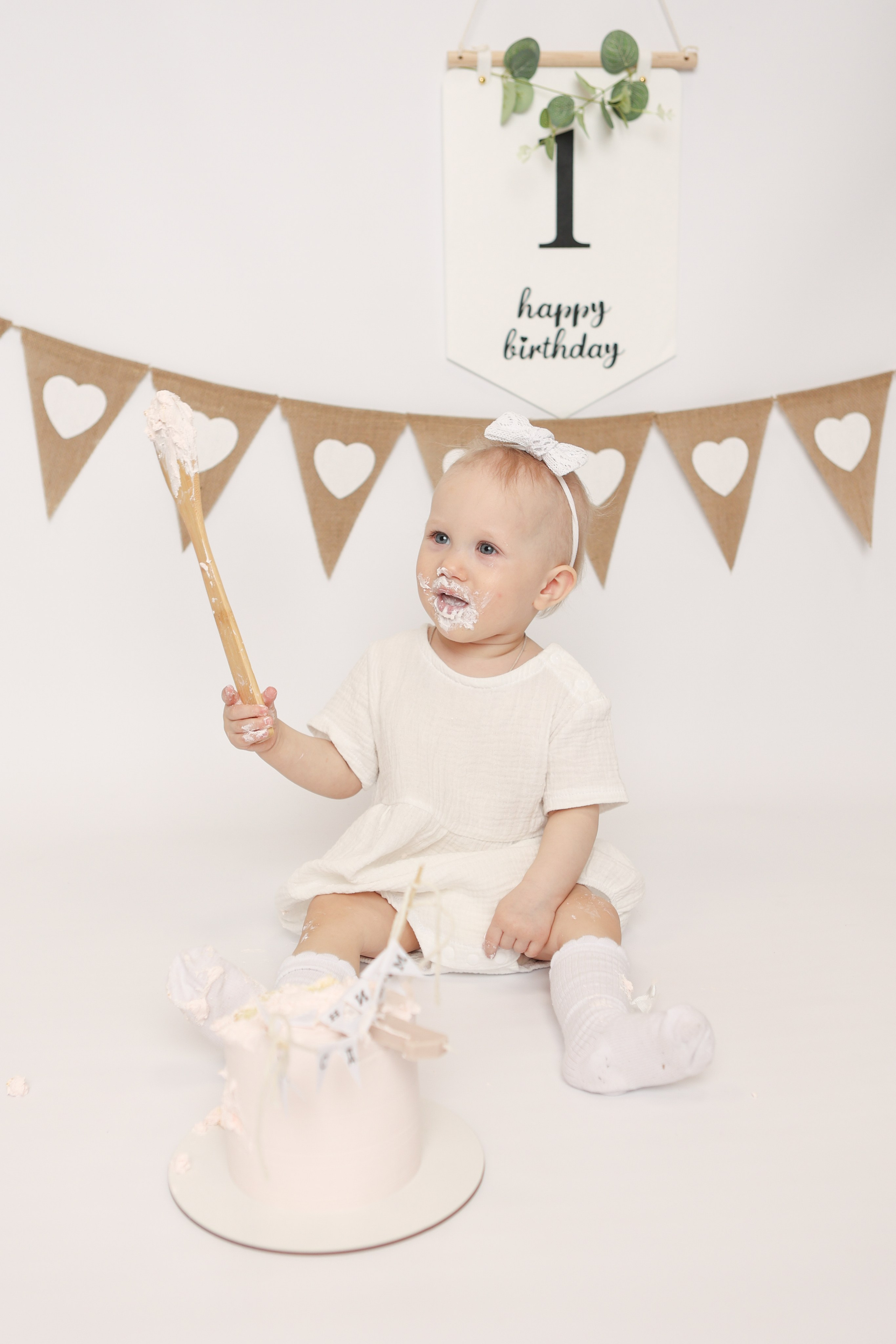 Крушение тортика. Фотограф новорожденных. Детский и семейный фотограф Марьяна Юдина