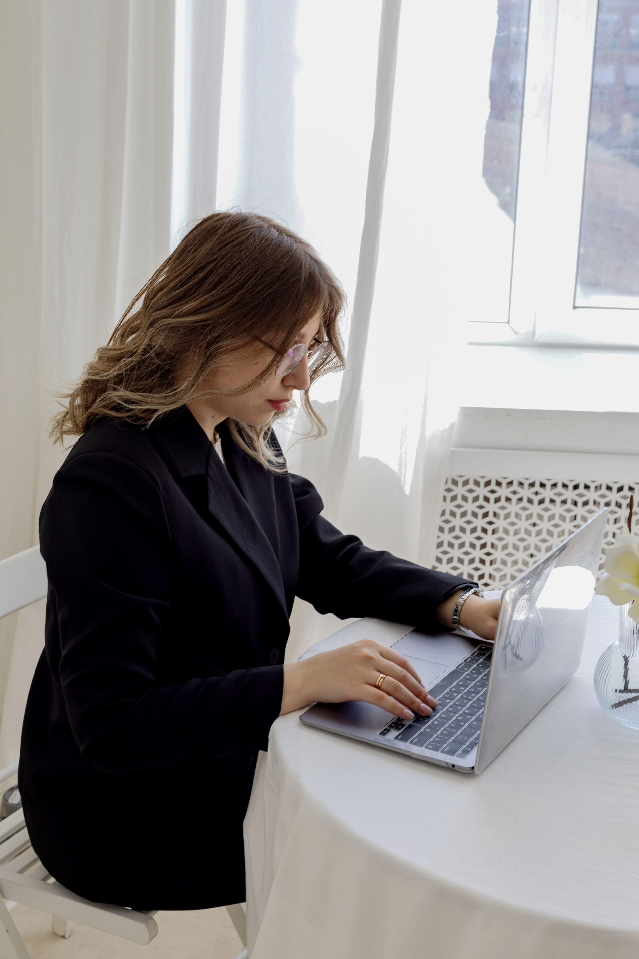 Семейная фотосессия в студии (Михаил, Крестина и Макар). Женский фотограф в Орске Новотроицке Динара Долганова
