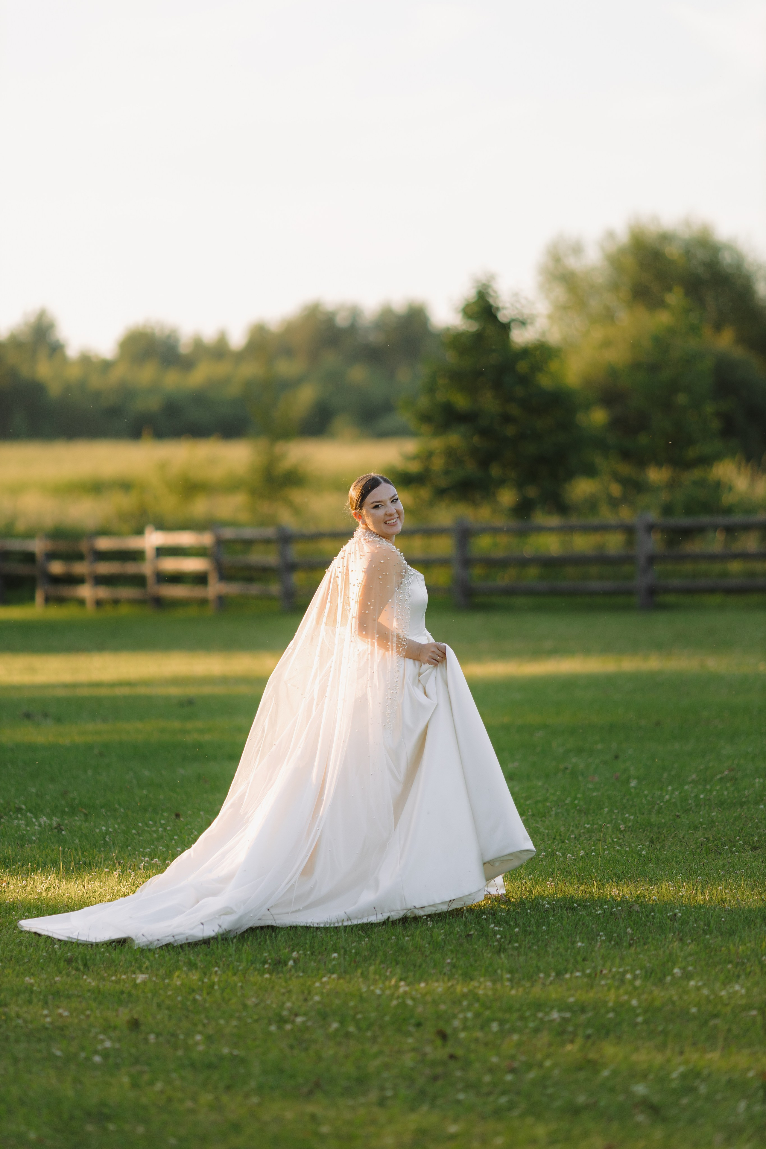 Свадебная фотосъемка в «Двор Стайки»