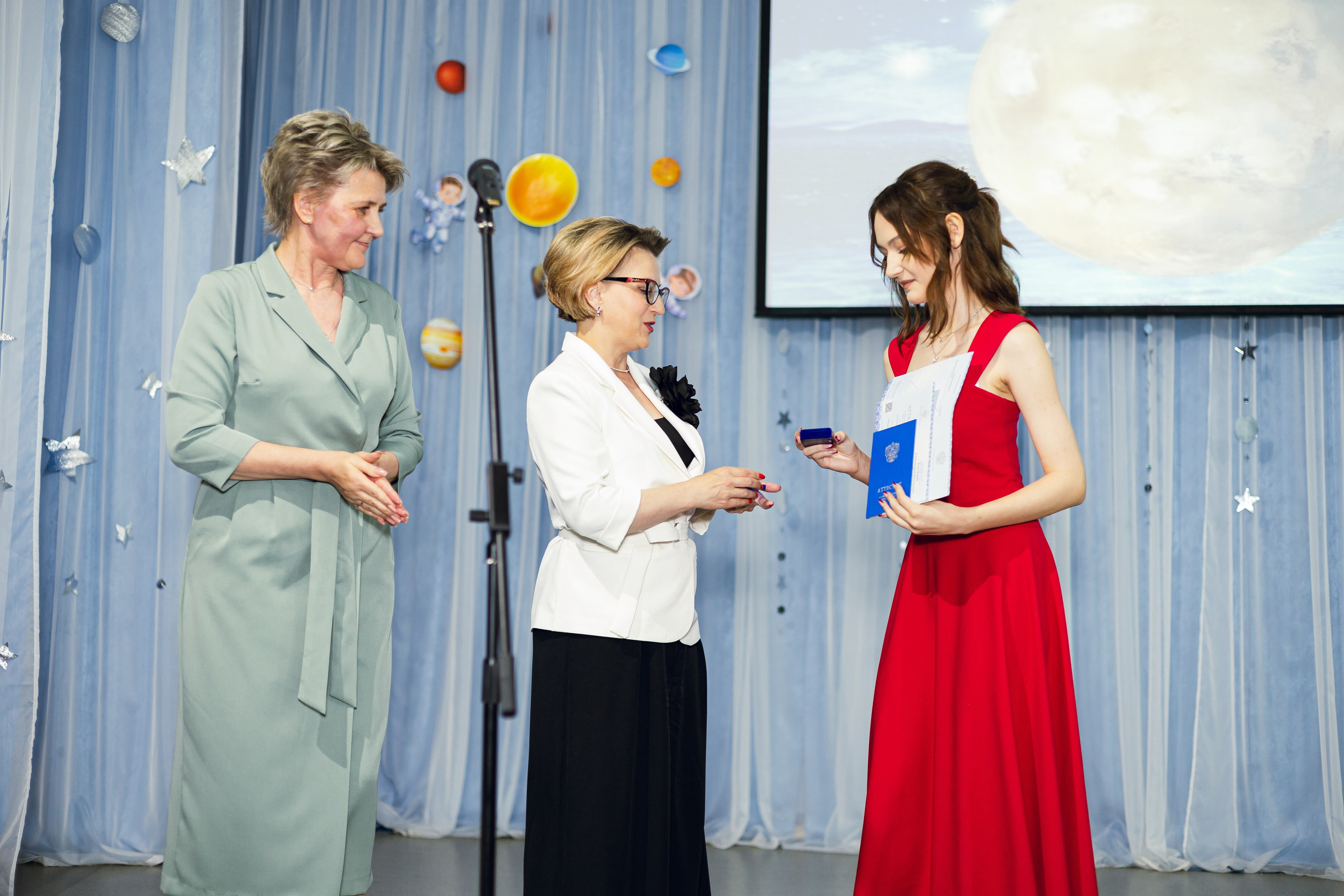 3 школа. Фотограф и видеограф в Бугульме Аня Трутнева