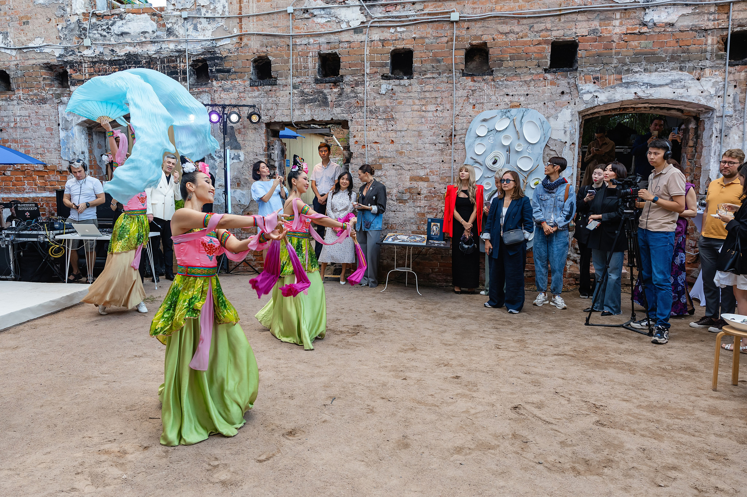 Юбилей компании «Домбо». Фотограф и видеограф в Улан-Удэ: Аюна Габагуева и Артём Шаханов