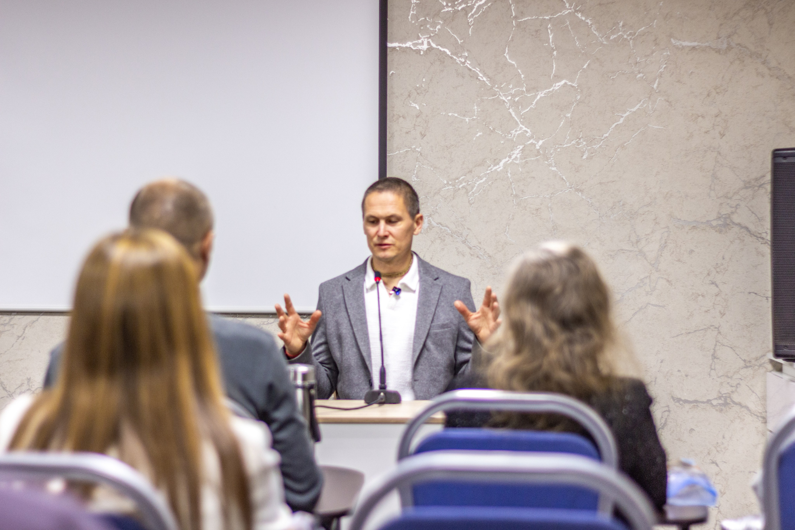 Репортажные съёмки в помещении. Dyachenko Elena — фотограф из Сибири