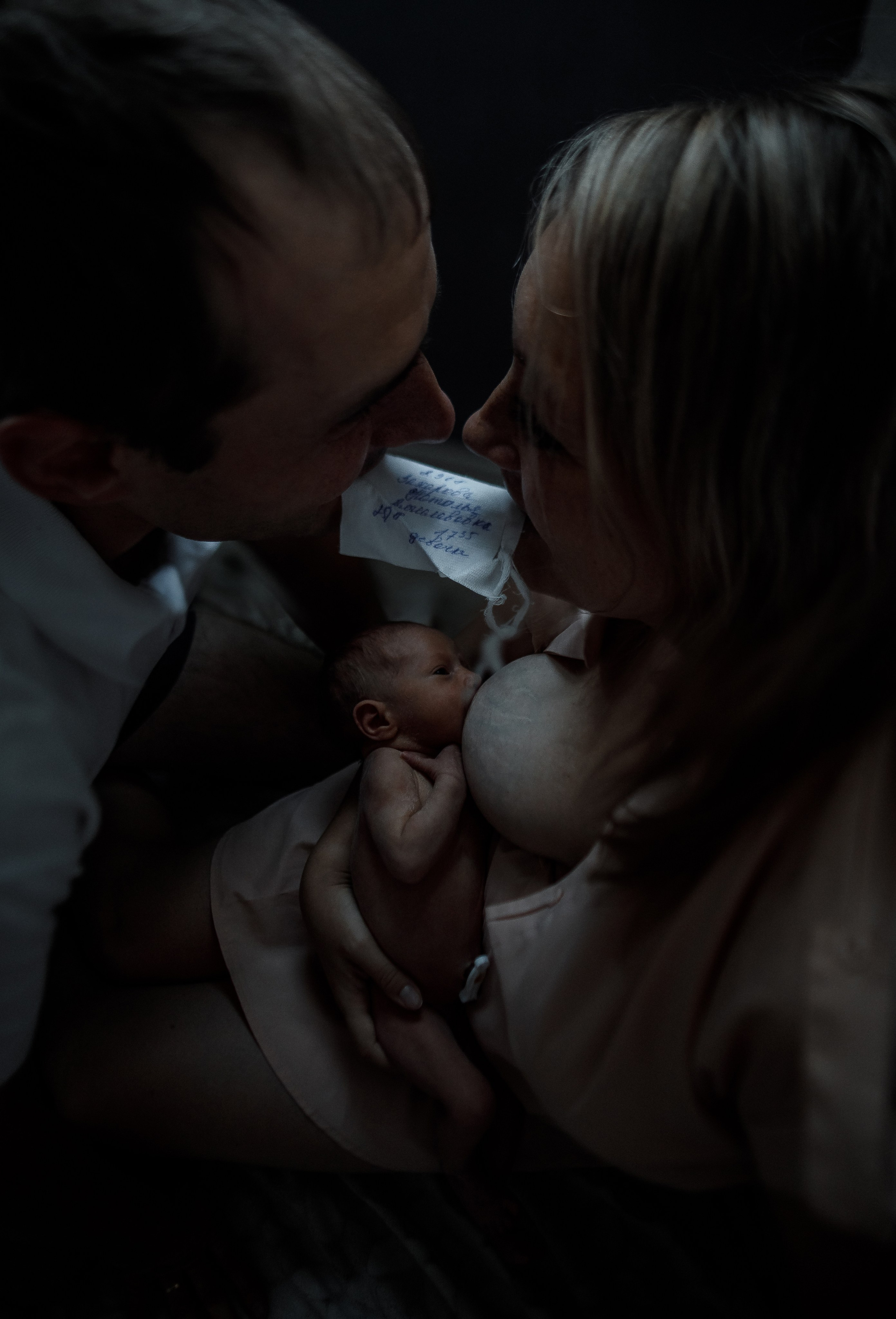 Грудное кормление. Фотограф материнства и таинства кормления Екатерина Кузьмин