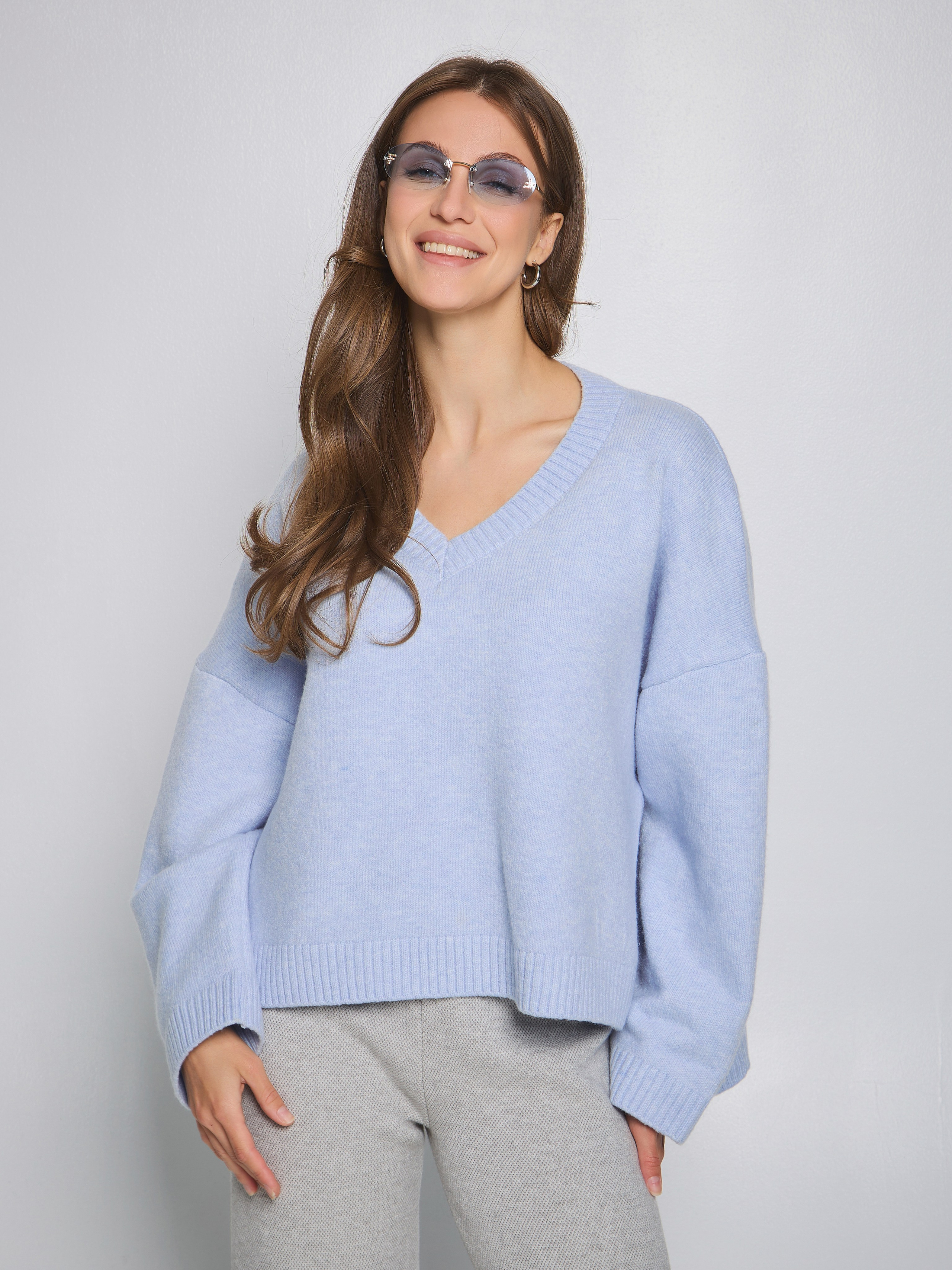 Одежда для маркетплейсов. Фотограф Руслан Потапов в Краснодаре