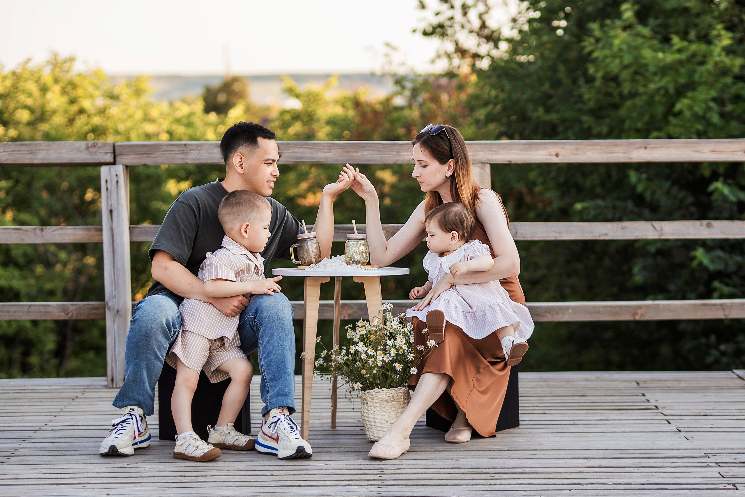 Годовасии на улице. Семейный фотограф в Саратове
