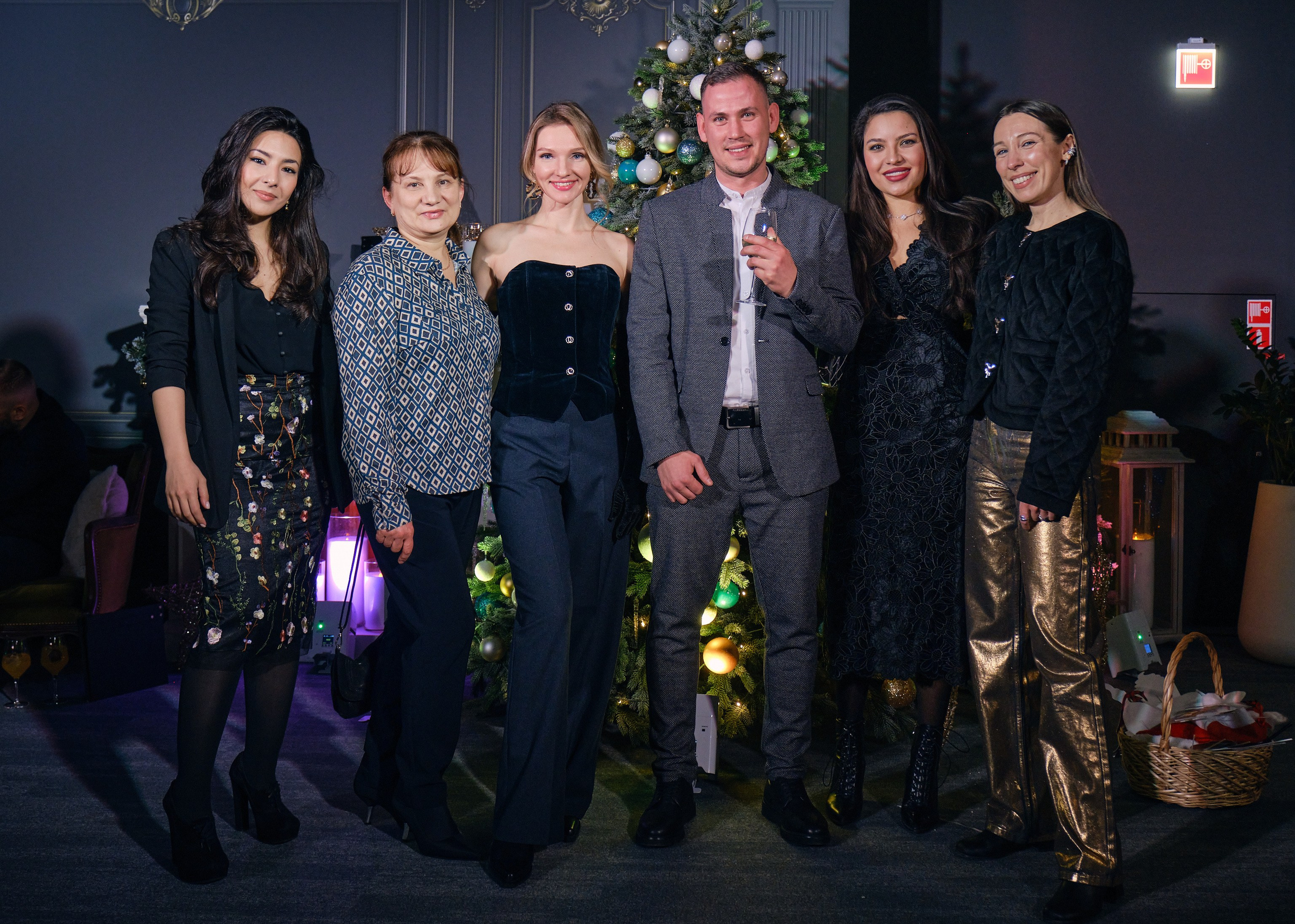 Новогодний корпоратив РБК + концерт Дискотека авария. Профессиональный фотограф в Москве Павел Жданов